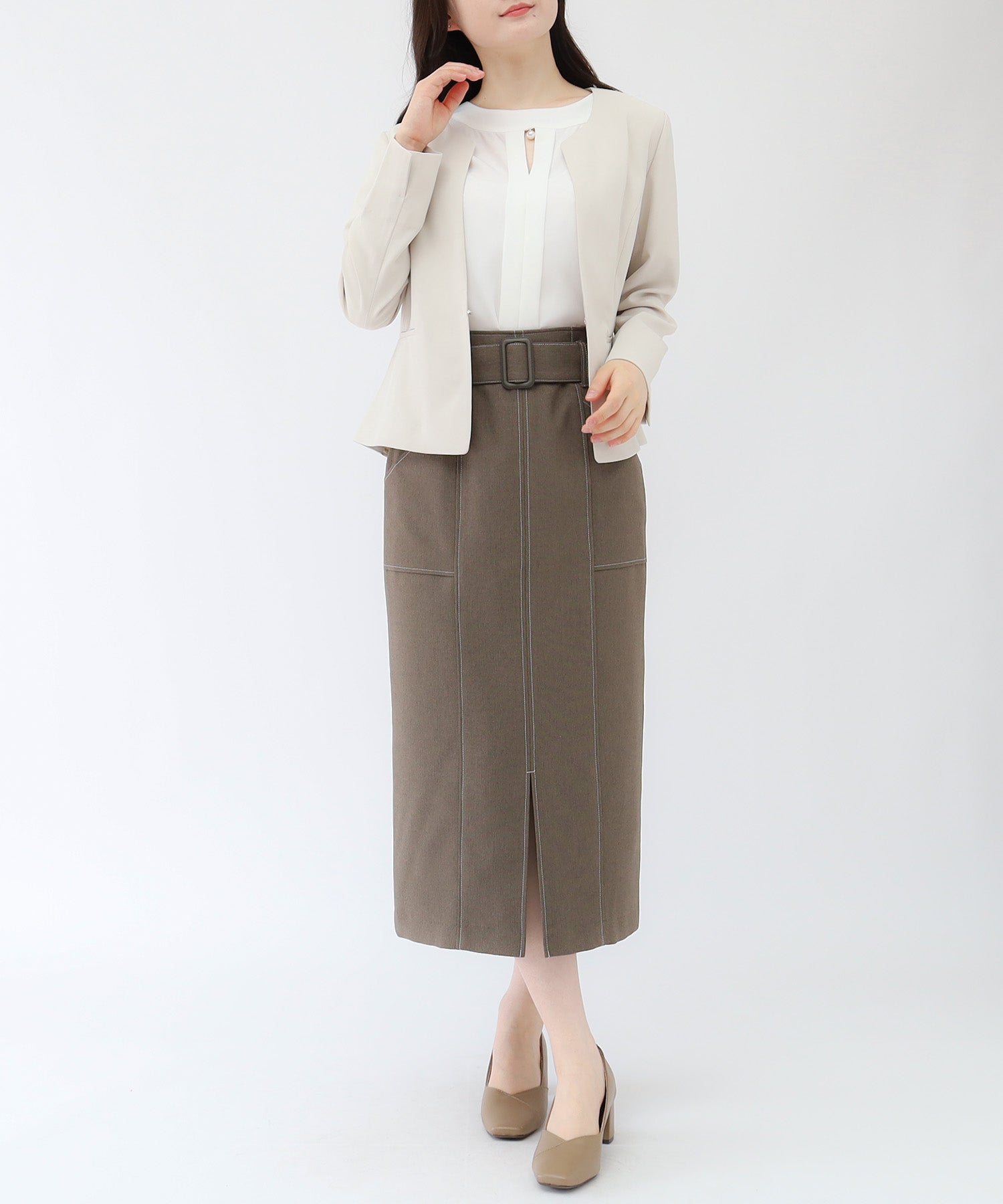 ベージュ model:159cm 着用サイズ:M