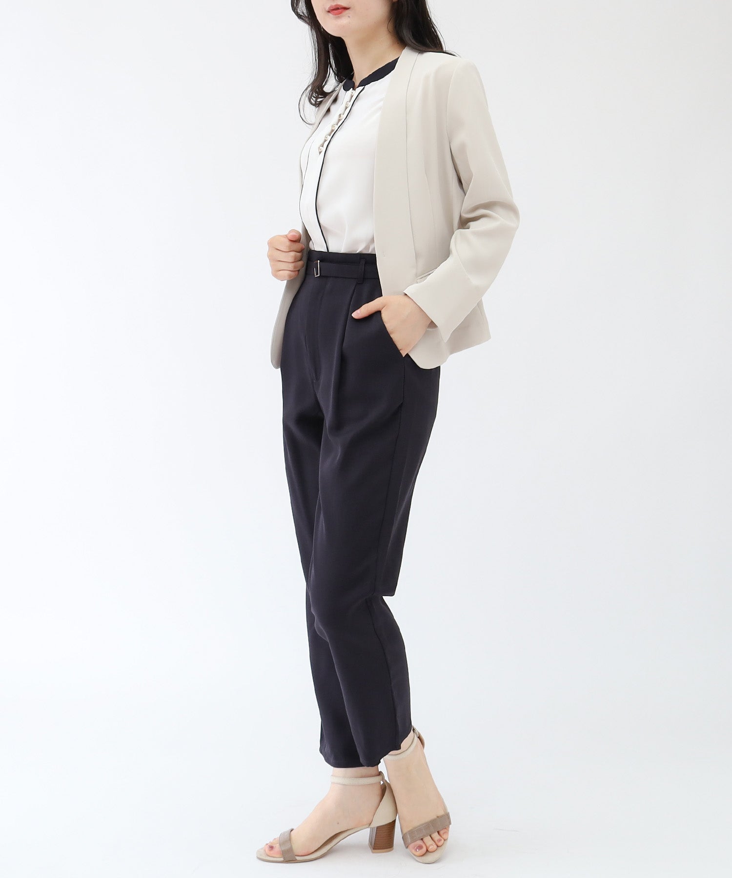 ベージュ model:159cm 着用サイズ:S
