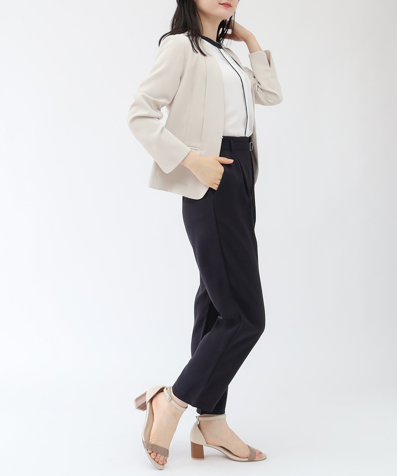 ベージュ model:159cm 着用サイズ:S