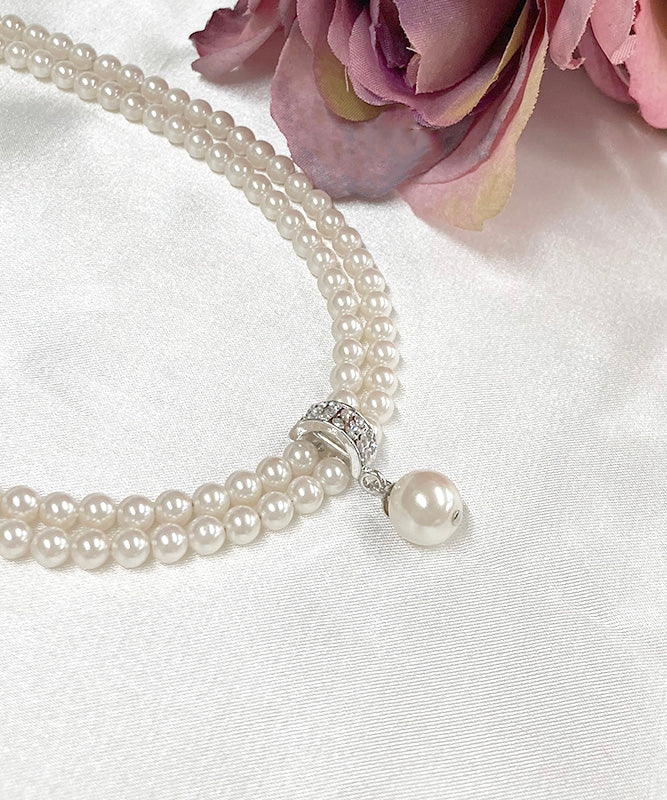 ライトグレー