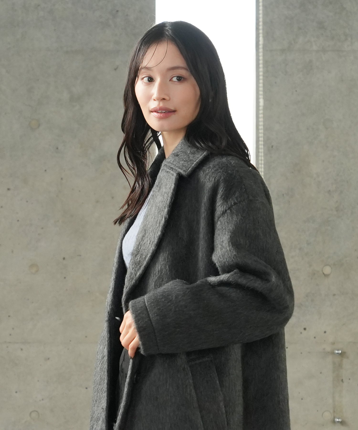 チャコール model:165 着用サイズ:M