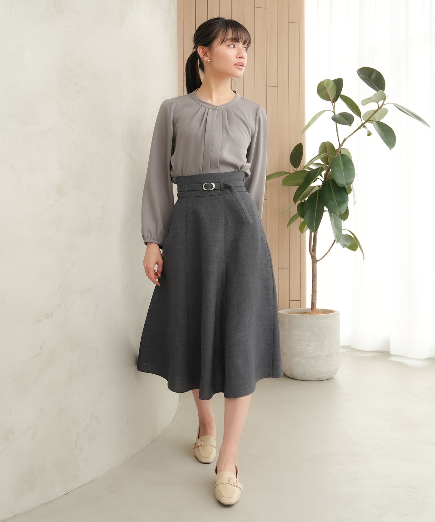 チャコール model:165cm 着用サイズ:M