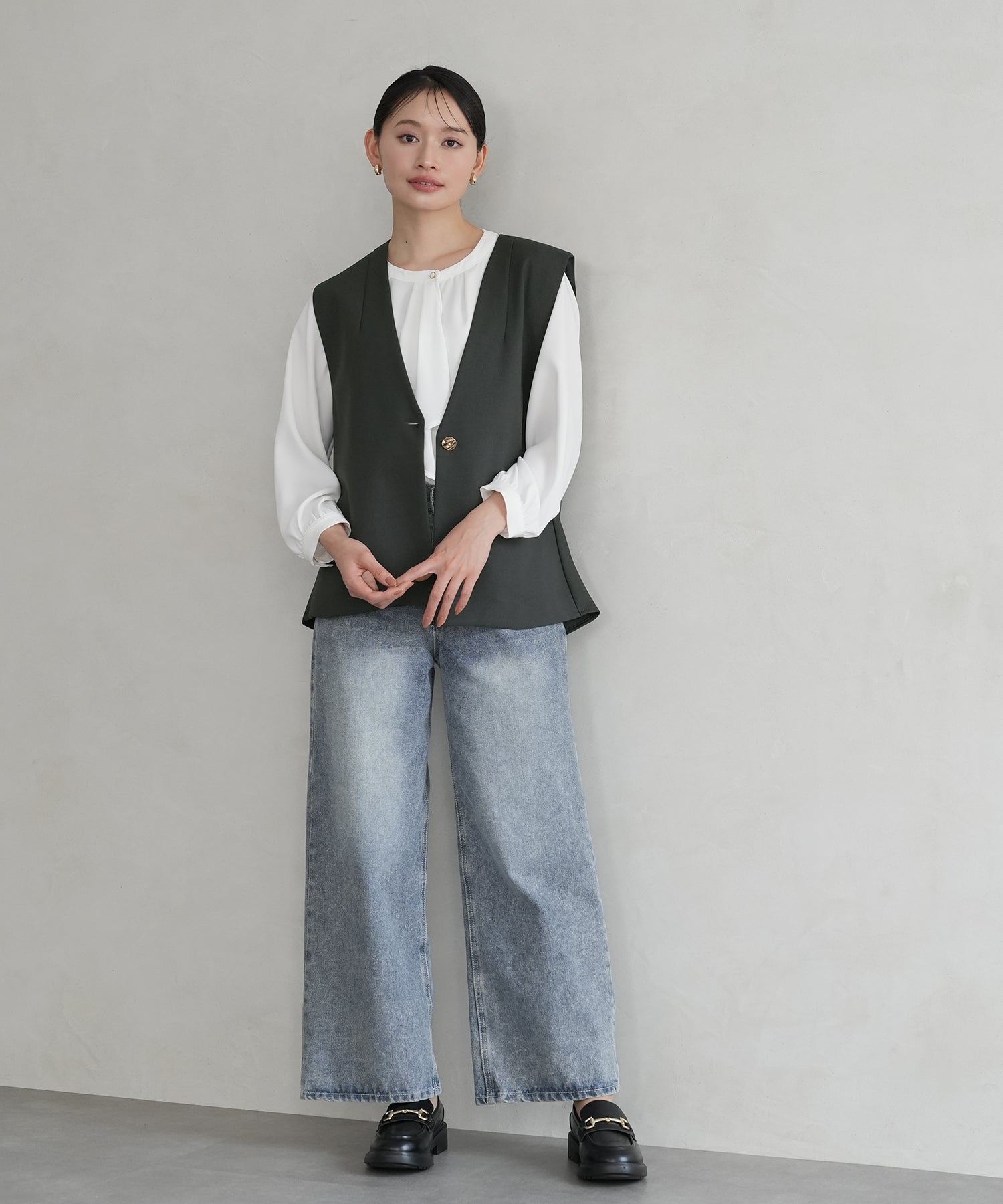チャコール model:165 着用サイズ:M
