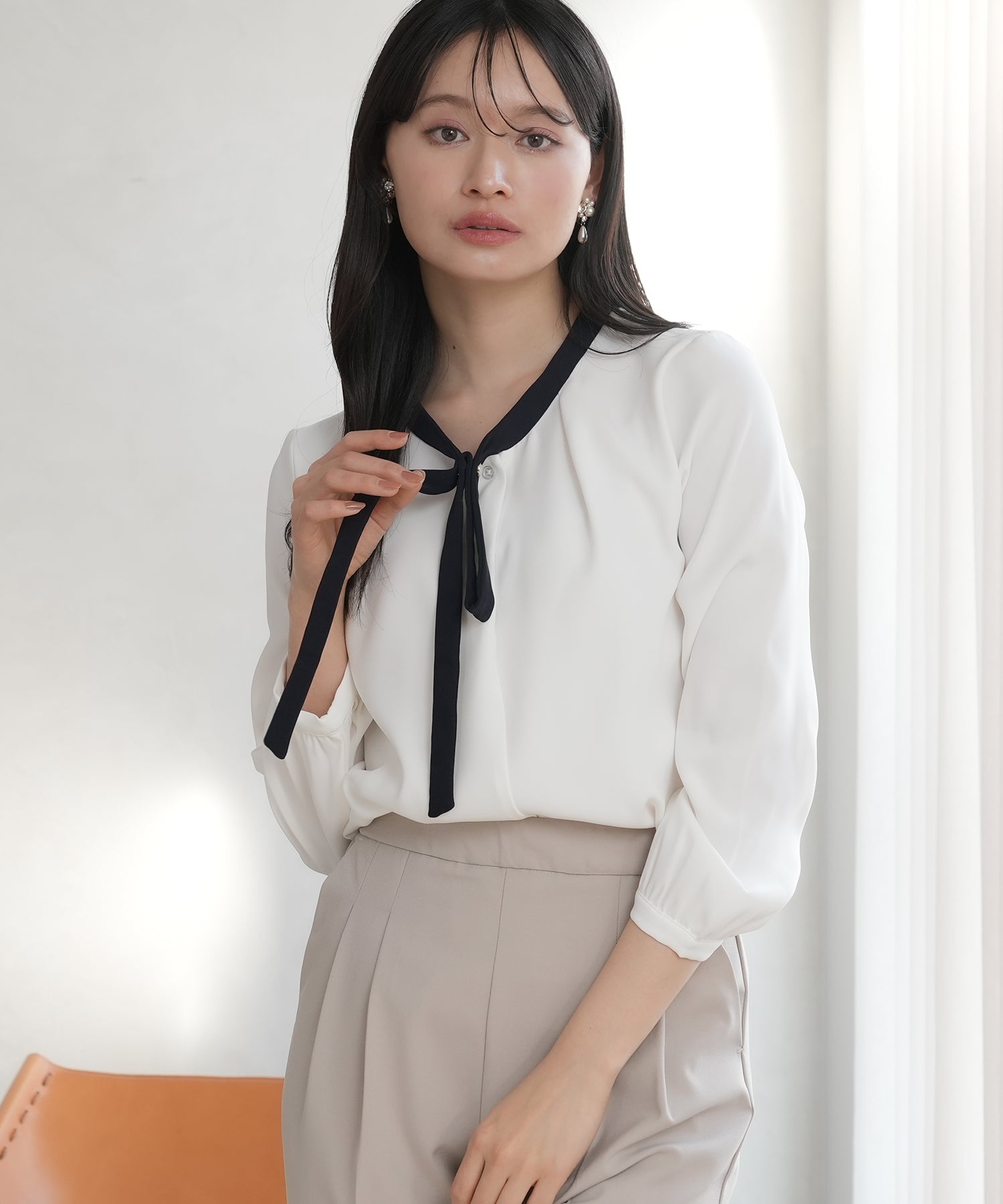 ホワイト×ネイビー