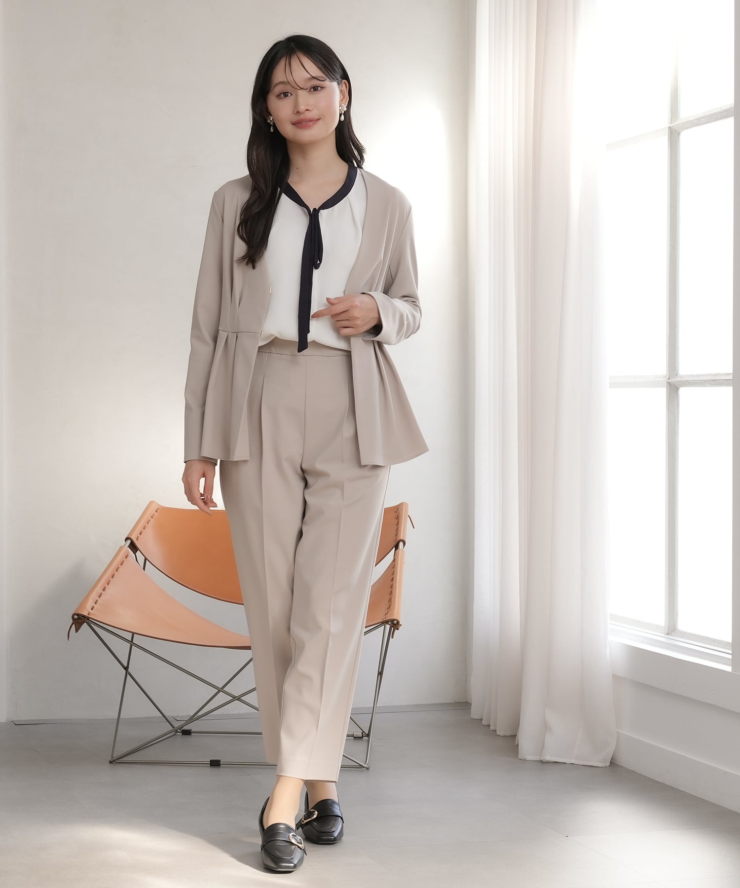 ホワイト×ネイビー model:165 着用サイズ:M