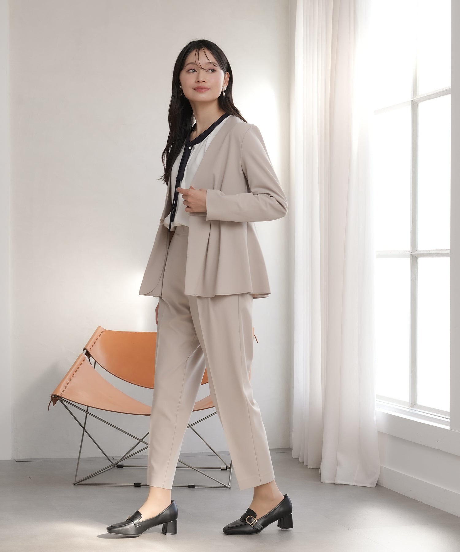 ベージュ model:165 着用サイズ:M