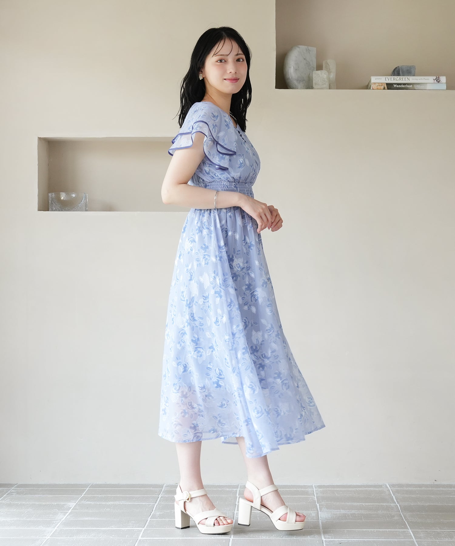 ブルー MODEL:164㎝ 着用サイズ:M