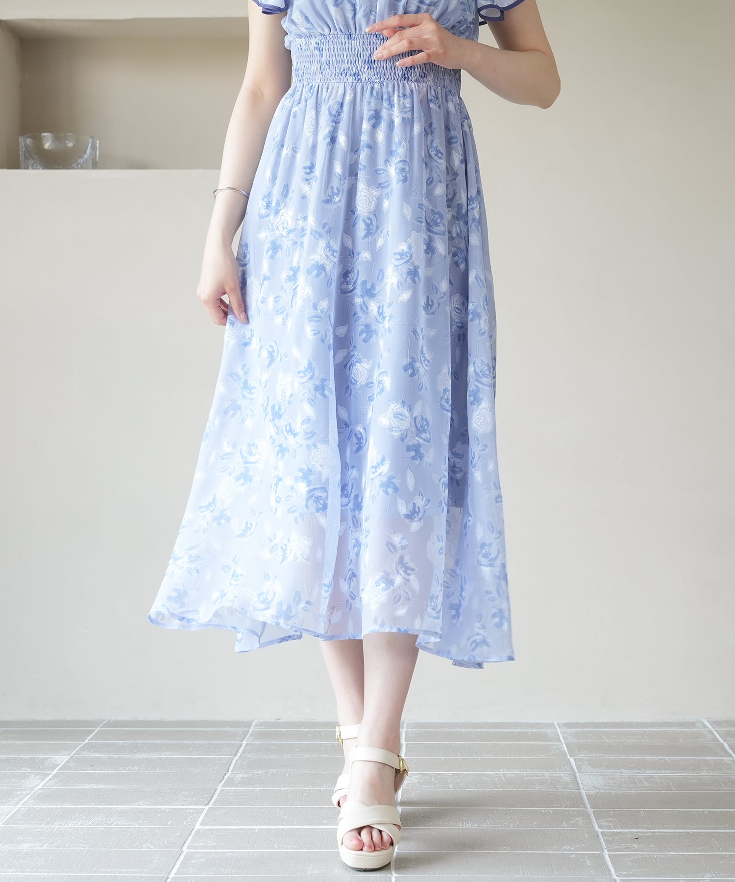 ブルー MODEL:164㎝ 着用サイズ:M