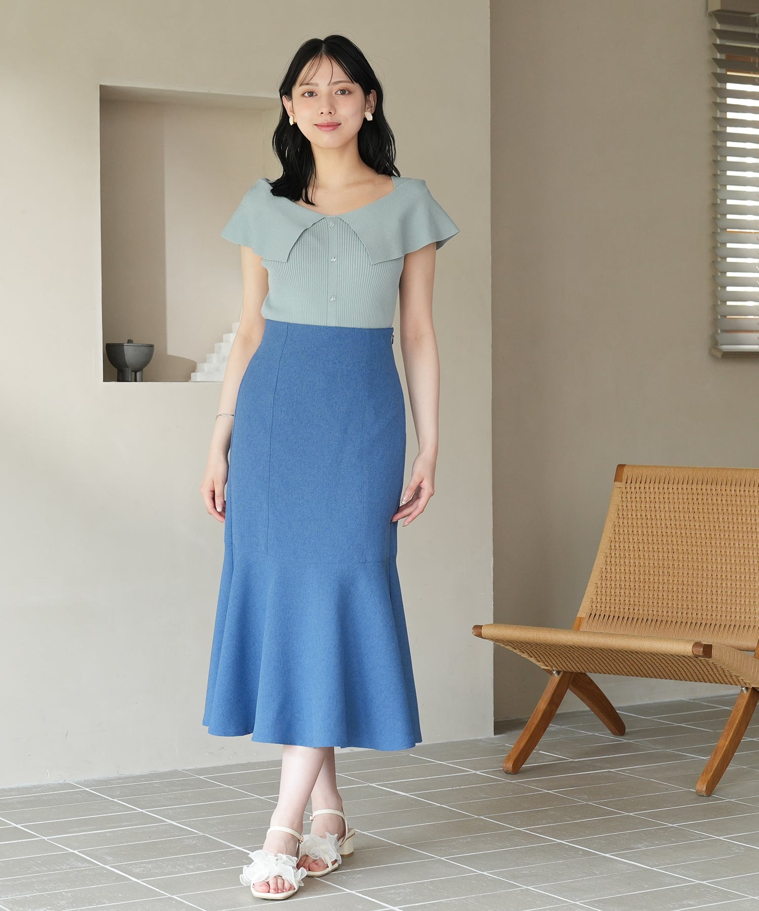 インディゴブルー model:164 着用サイズ:M