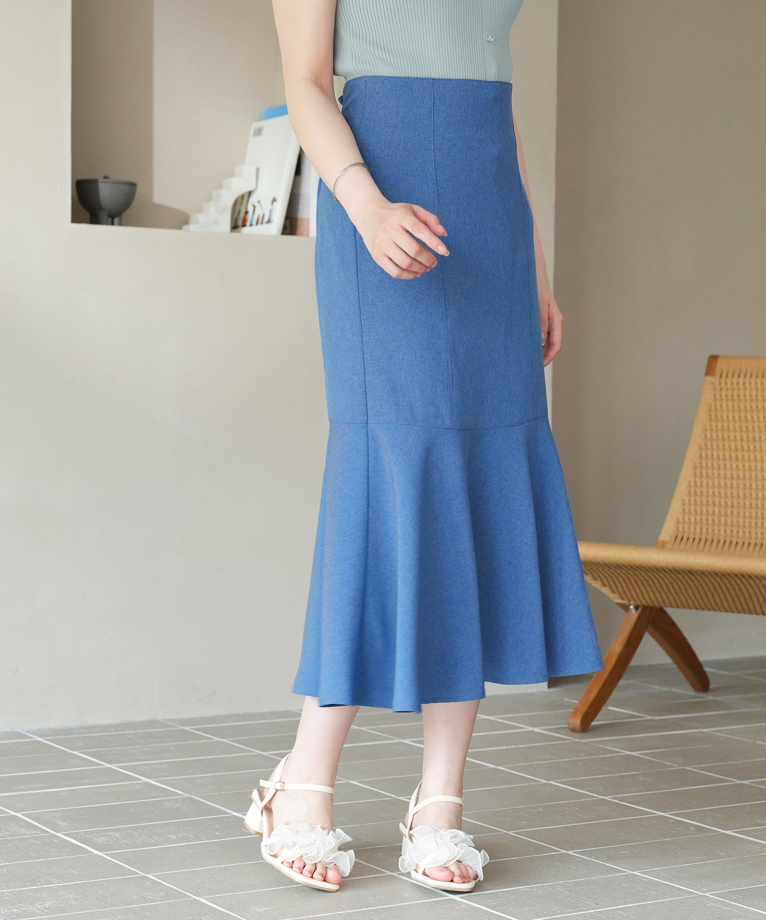 インディゴブルー model:164 着用サイズ:M