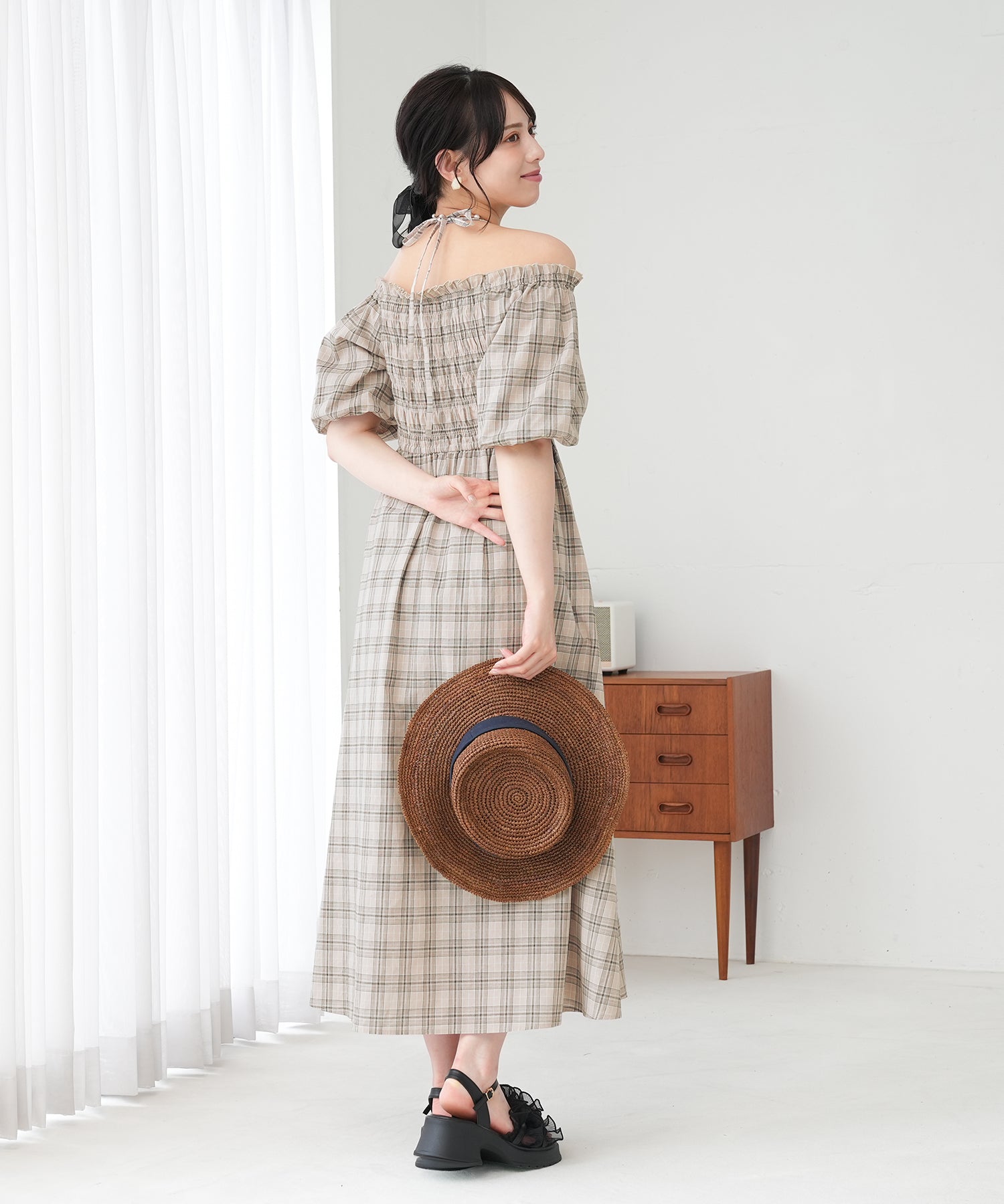 ベージュ model:164 着用サイズ:M