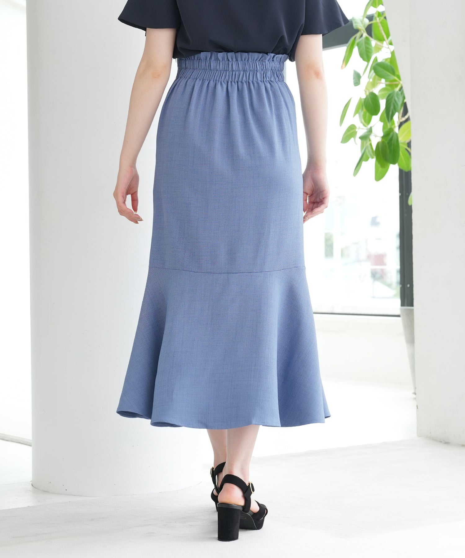 ブルー model:164 着用サイズ:M