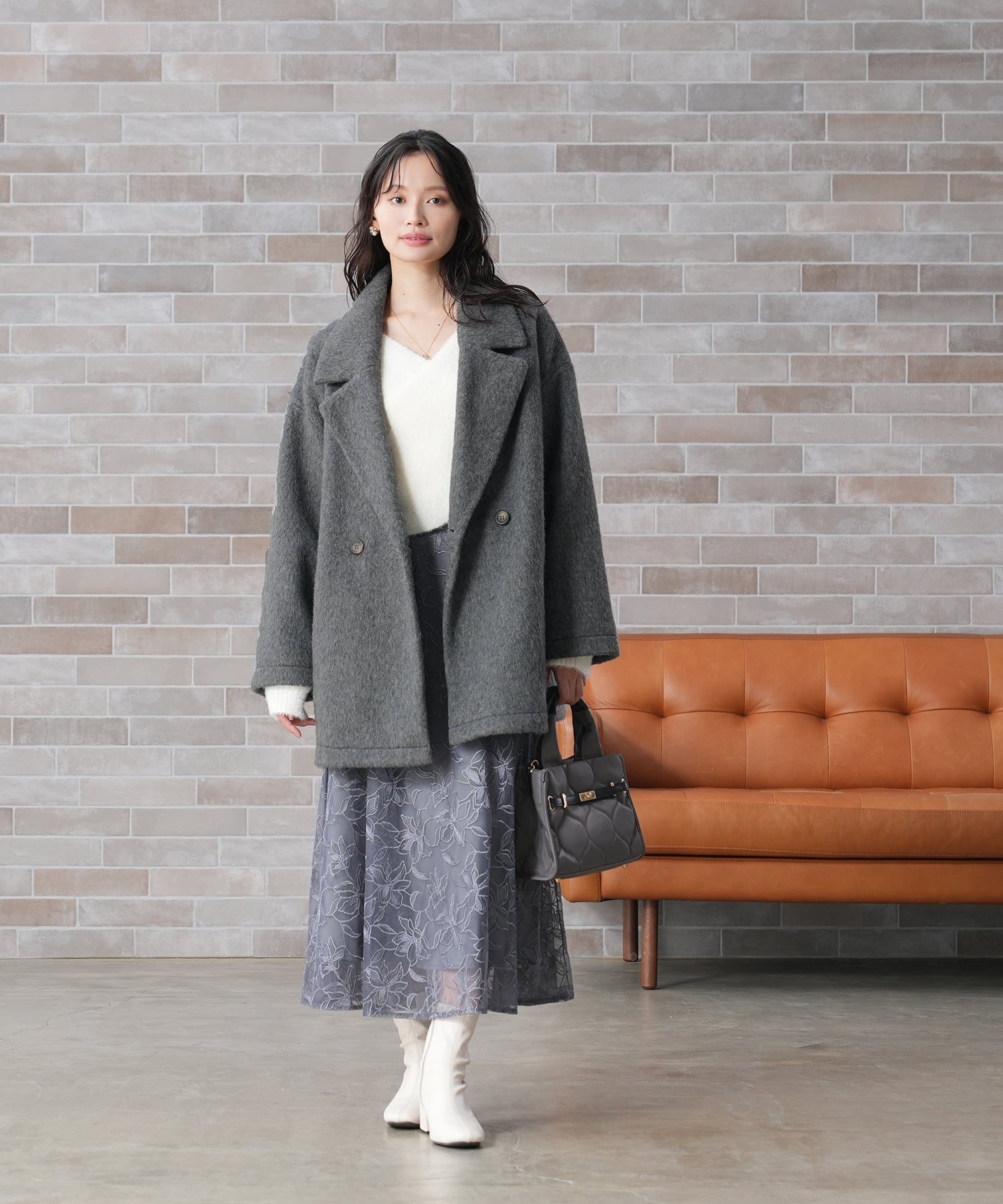 チャコール model:165㎝ 着用サイズ:MEDIUM