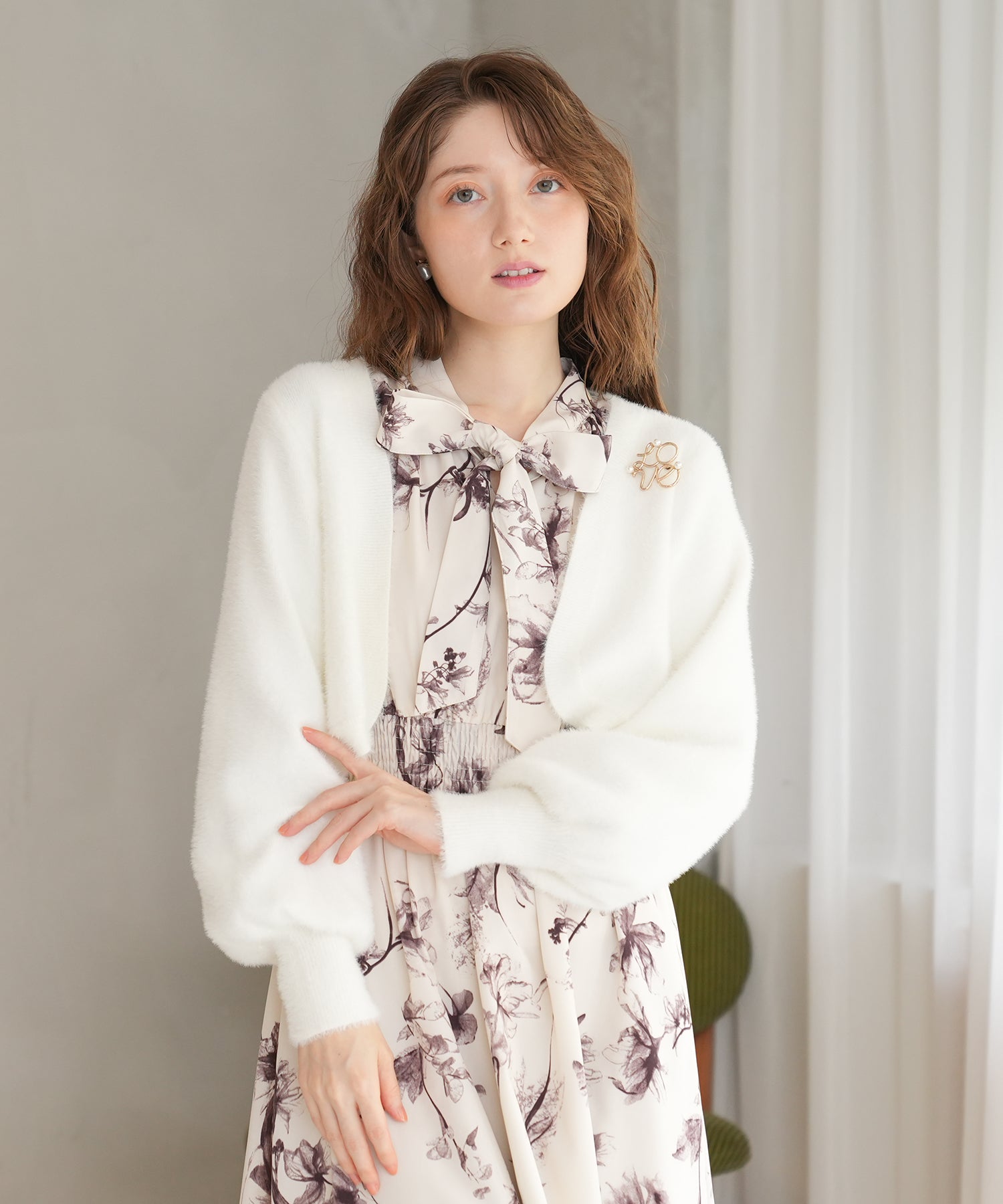 ホワイト MODEL:163 着用サイズ:M