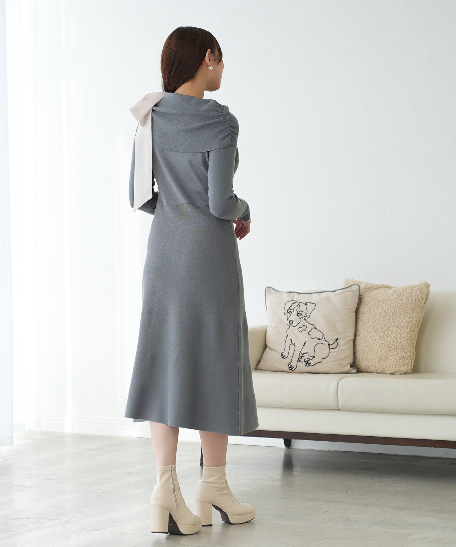 チャコール model:164 着用サイズ:M