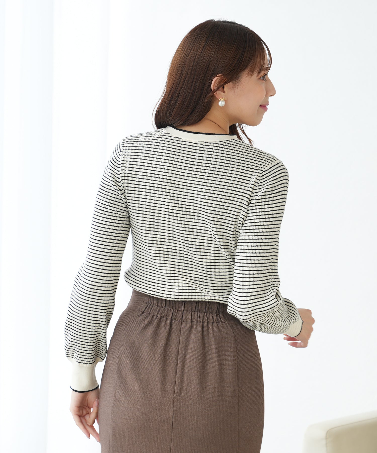 ホワイト×ブラック model:164 着用サイズ:M