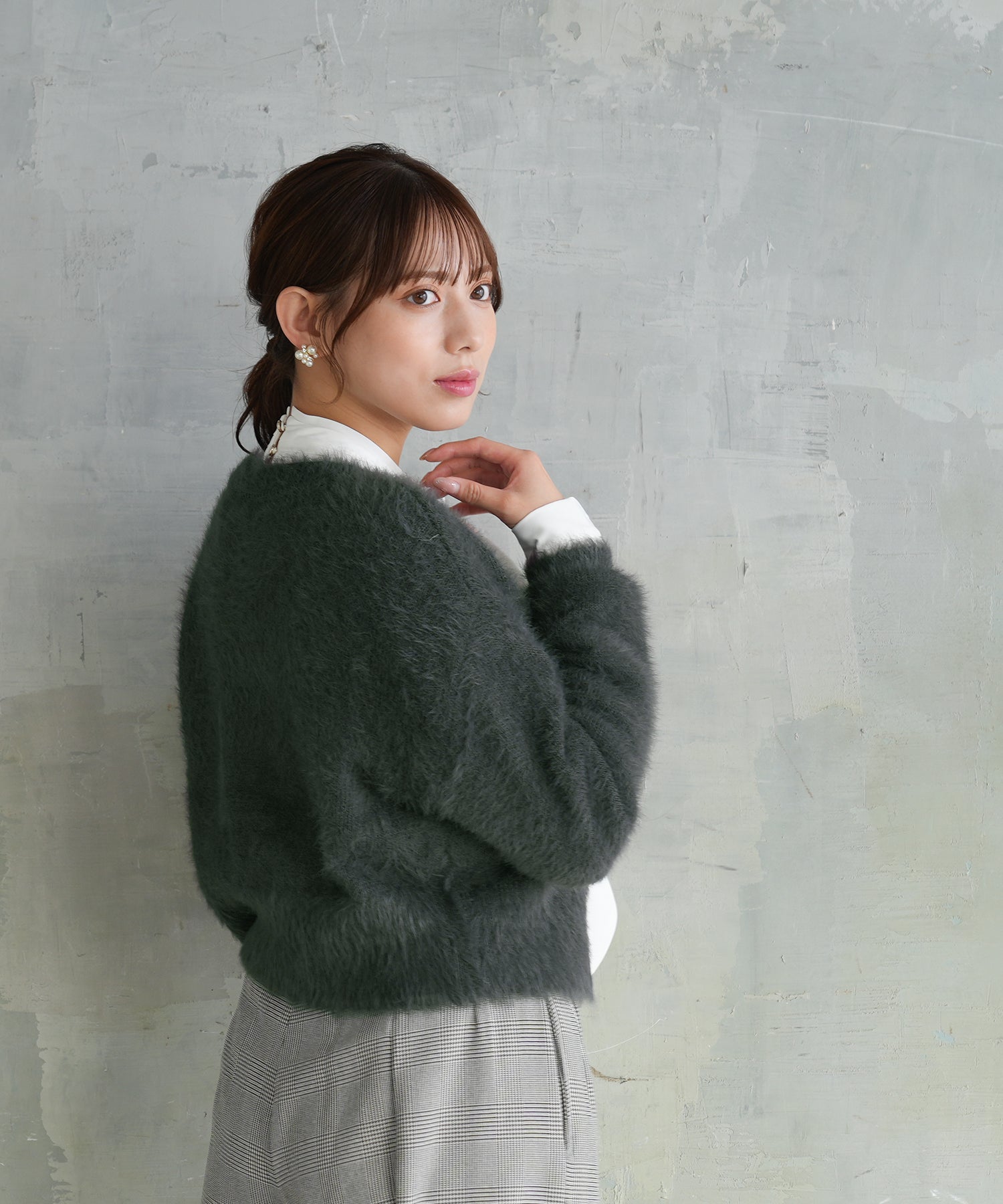 チャコール model:164 着用サイズ:M