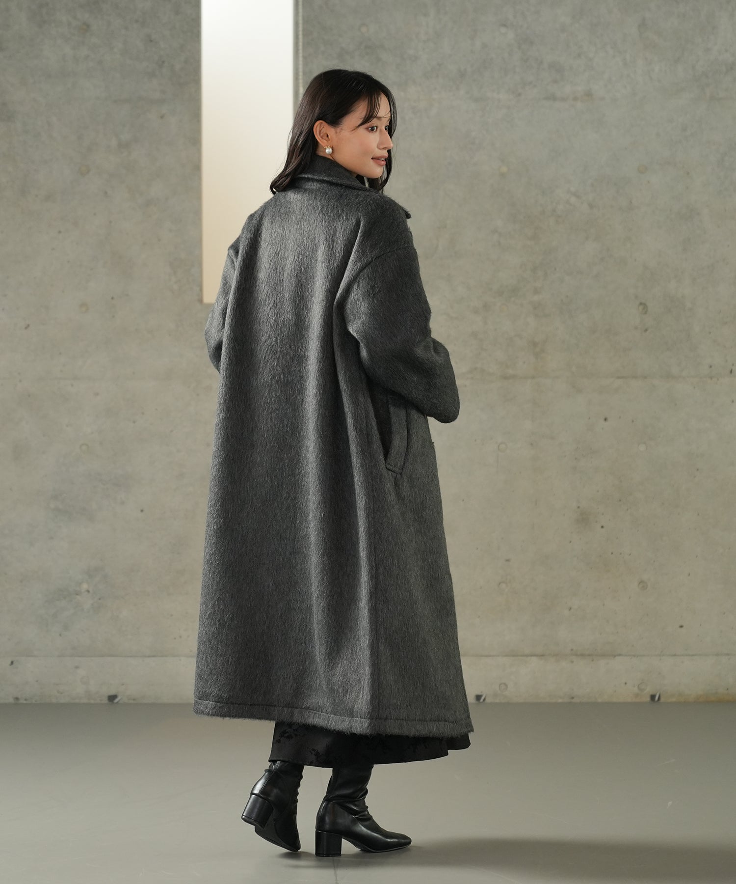 チャコール model:165 着用サイズ:M