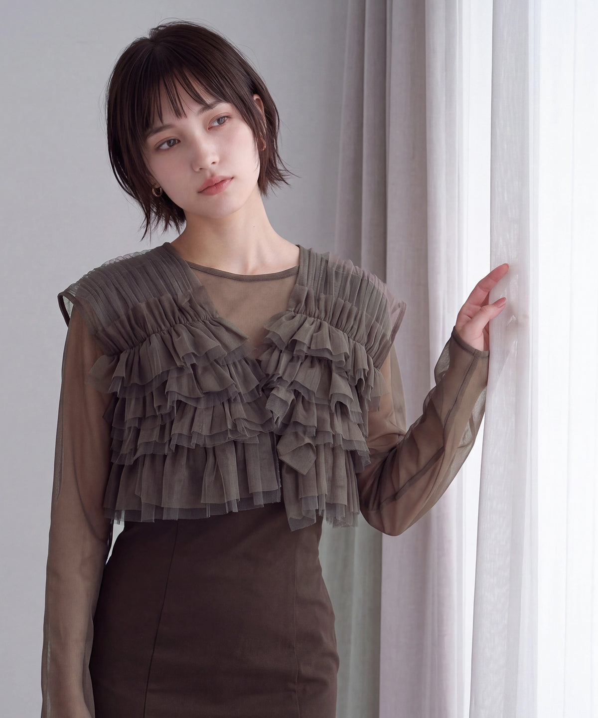 ブラウン(AI画像) model:160cm 着用サイズ:M
