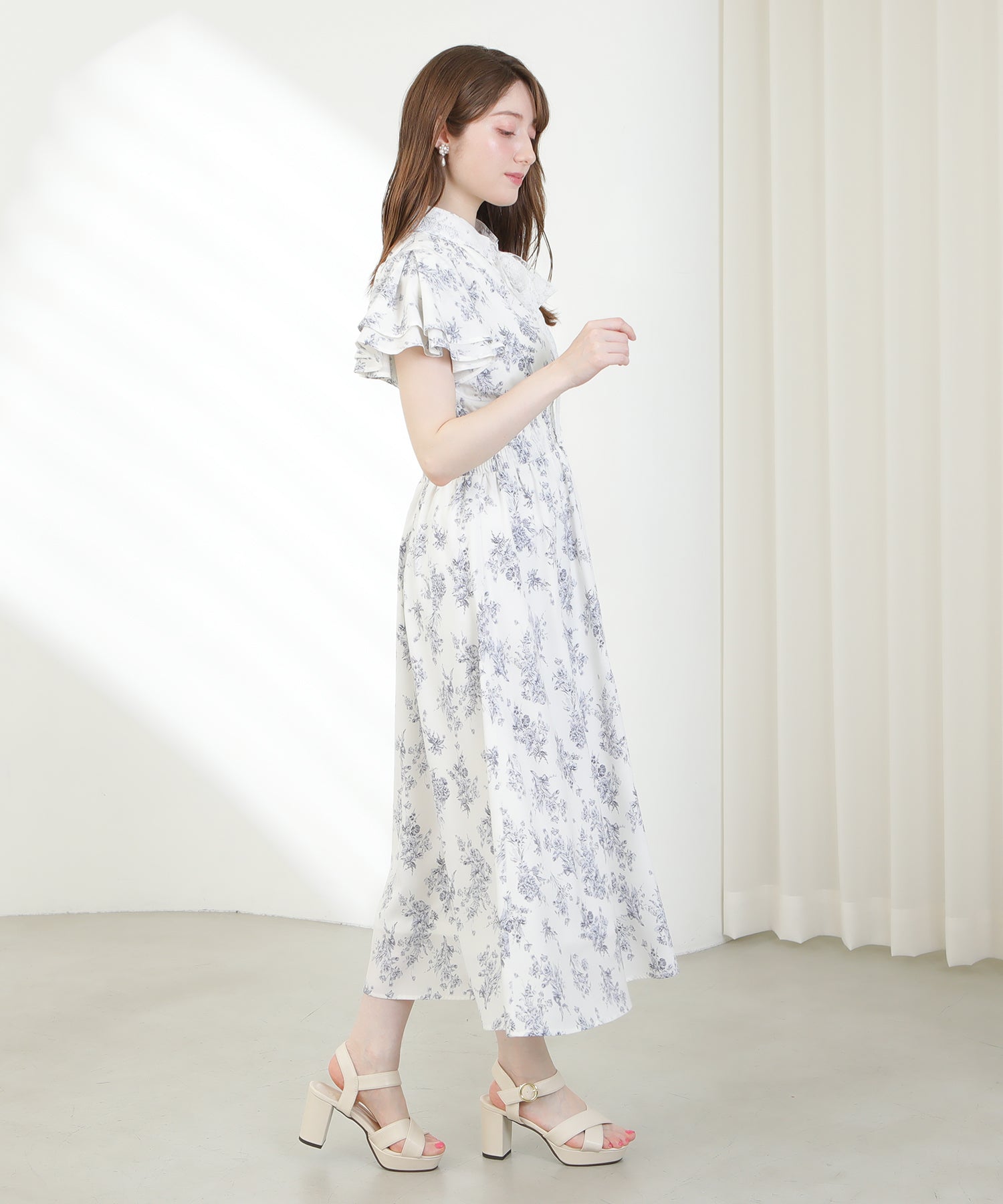 ホワイト model:163cm 着用サイズ:M