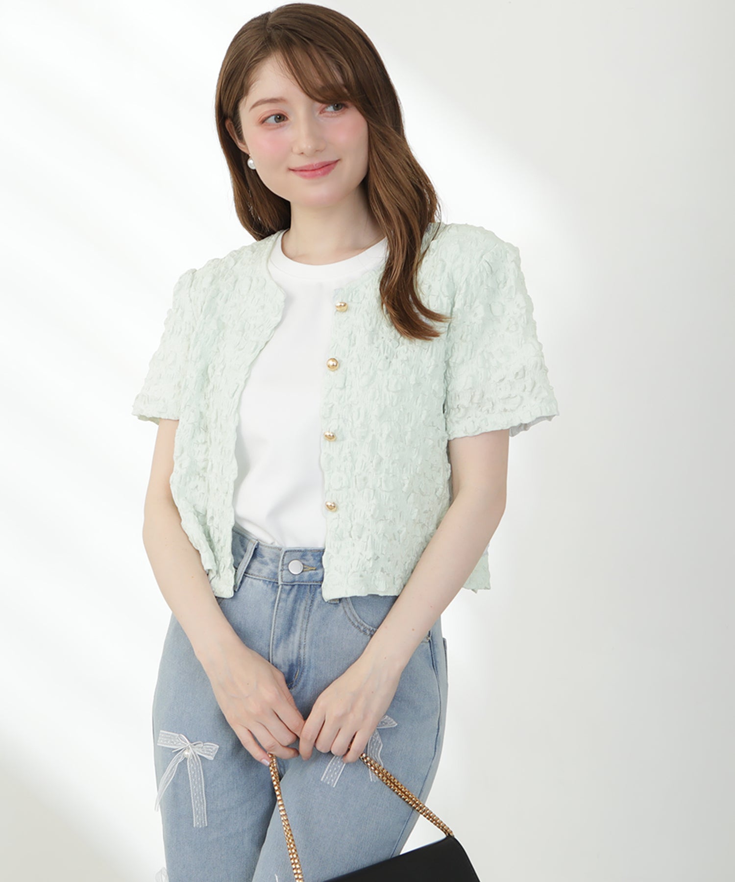 ブルー