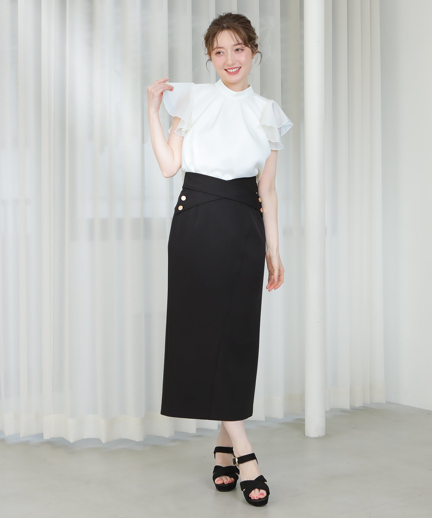 ホワイト model:163cm 着用サイズ:M