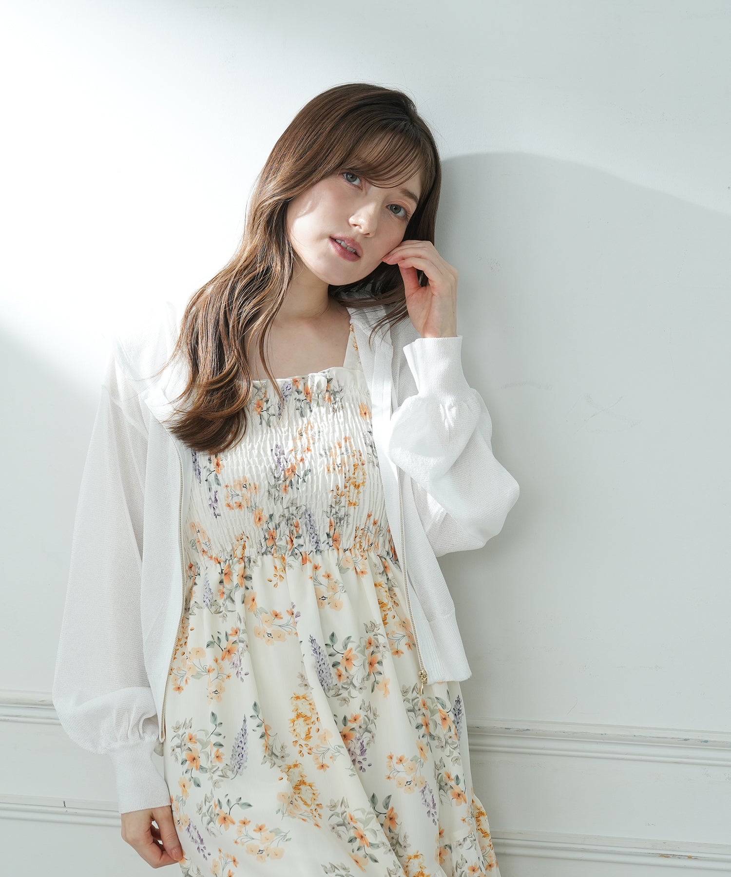 ホワイト model:163 着用サイズ:M