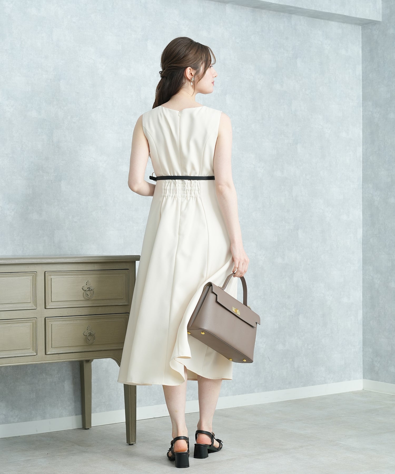 ベージュ model:163 着用サイズ:M