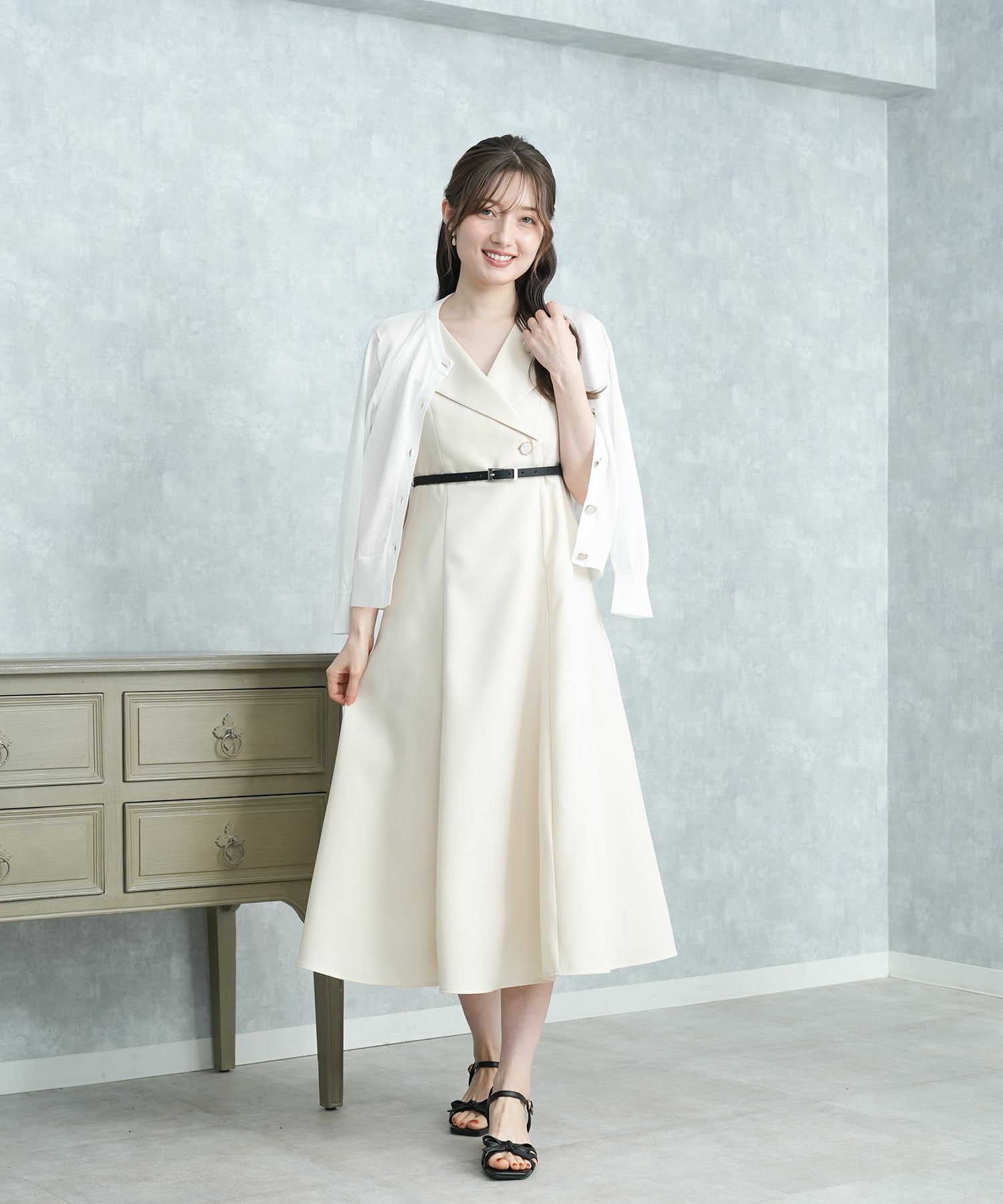 ホワイト MODEL:163 着用サイズ:M