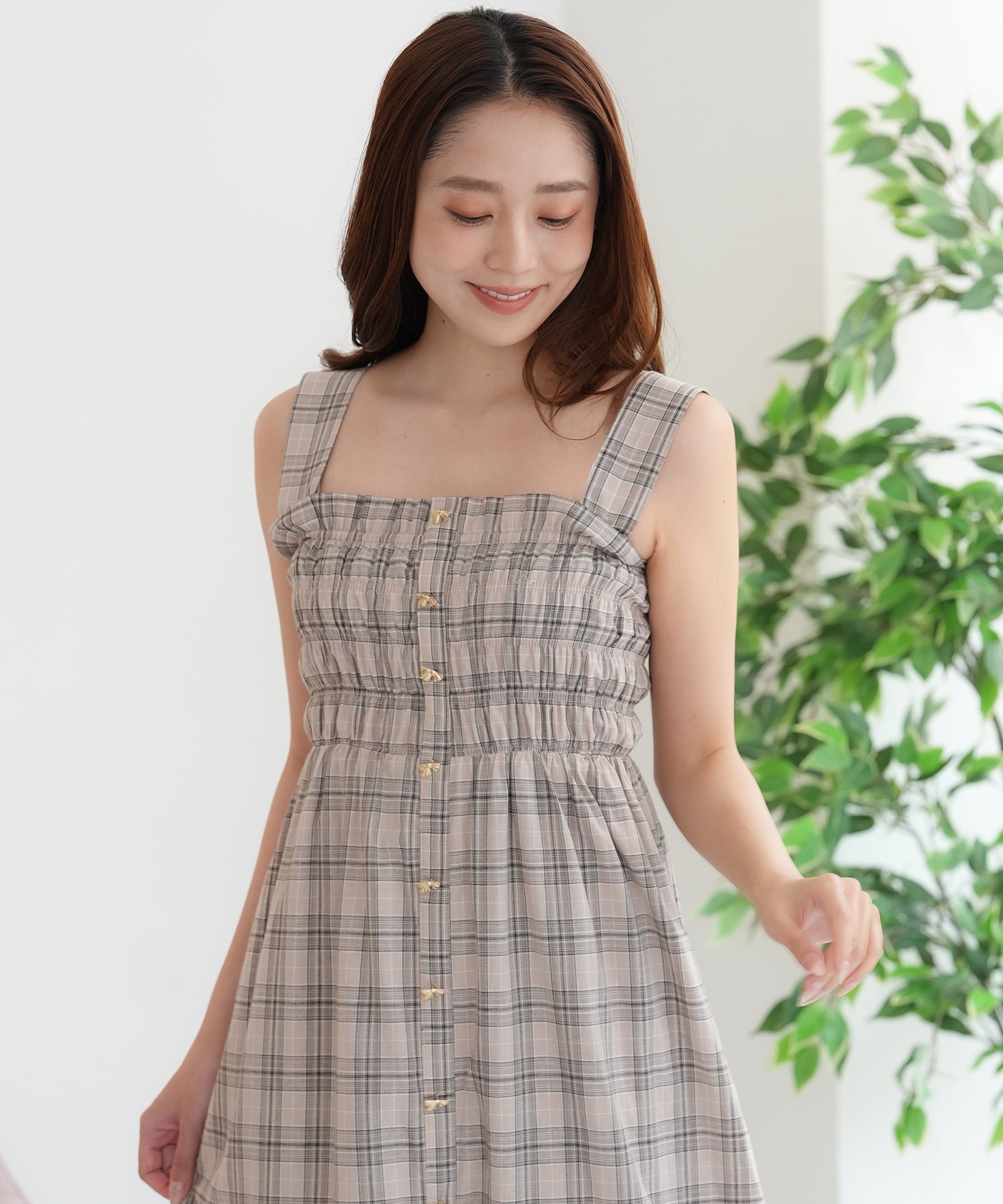 ベージュ model:165 着用サイズ:M