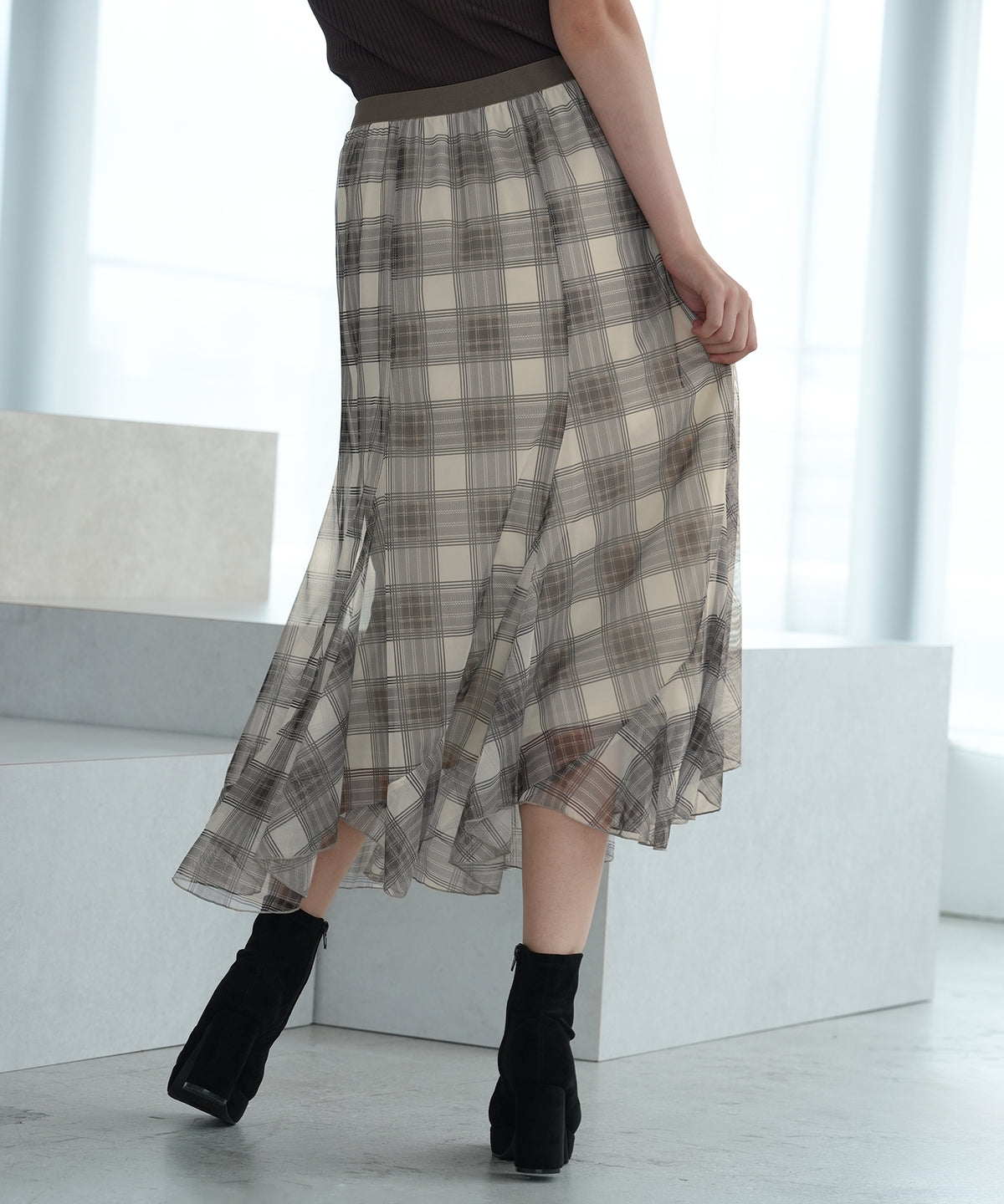 ベージュ model:171㎝ 着用サイズ:M