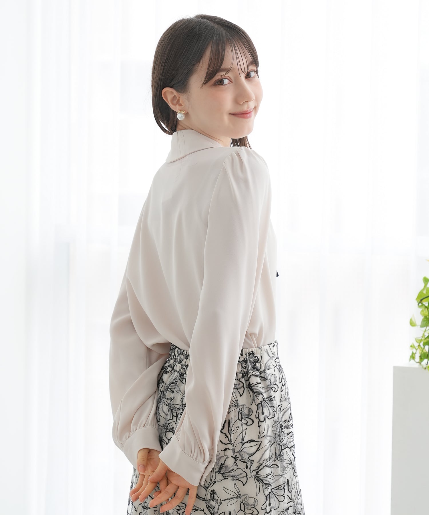 ピンクベージュ model:158 着用サイズ:M