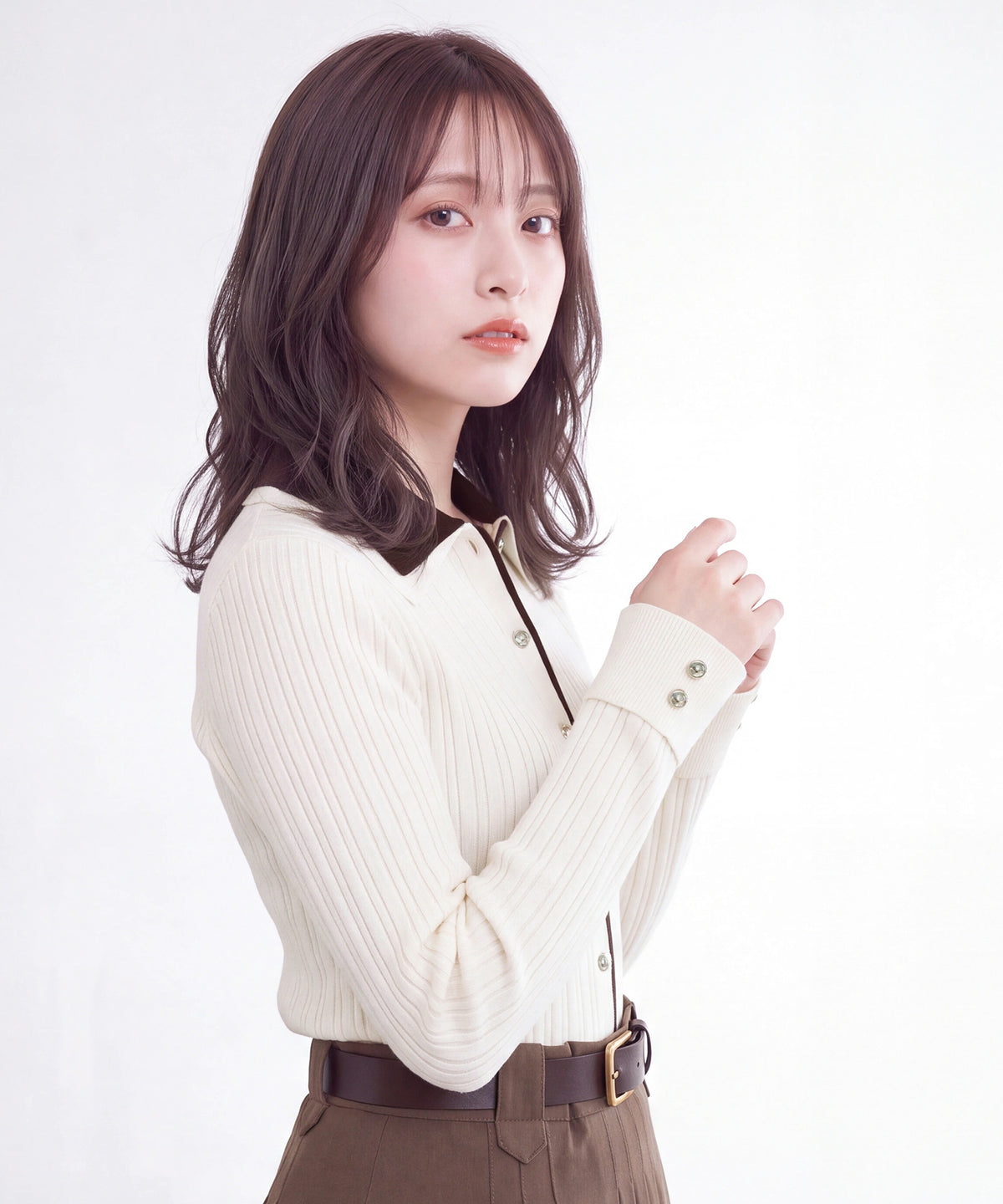 アイボリー(AI画像) model:160cm