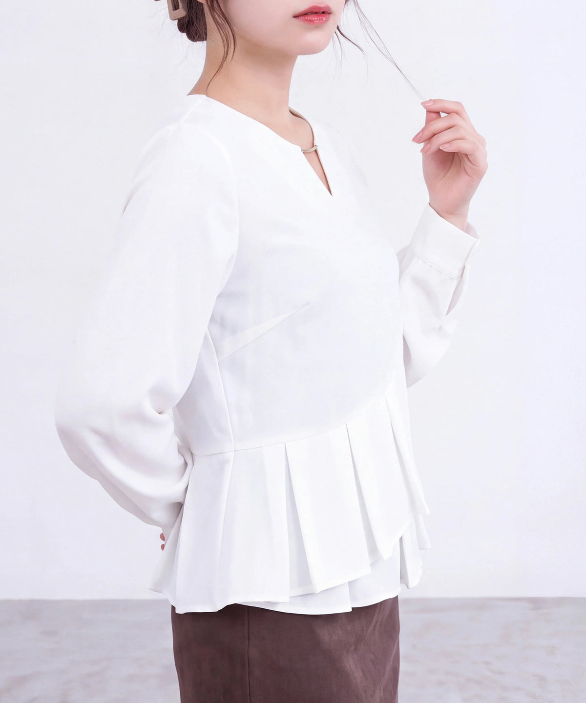 ホワイト(AI画像)model:160㎝ 着用サイズ:M