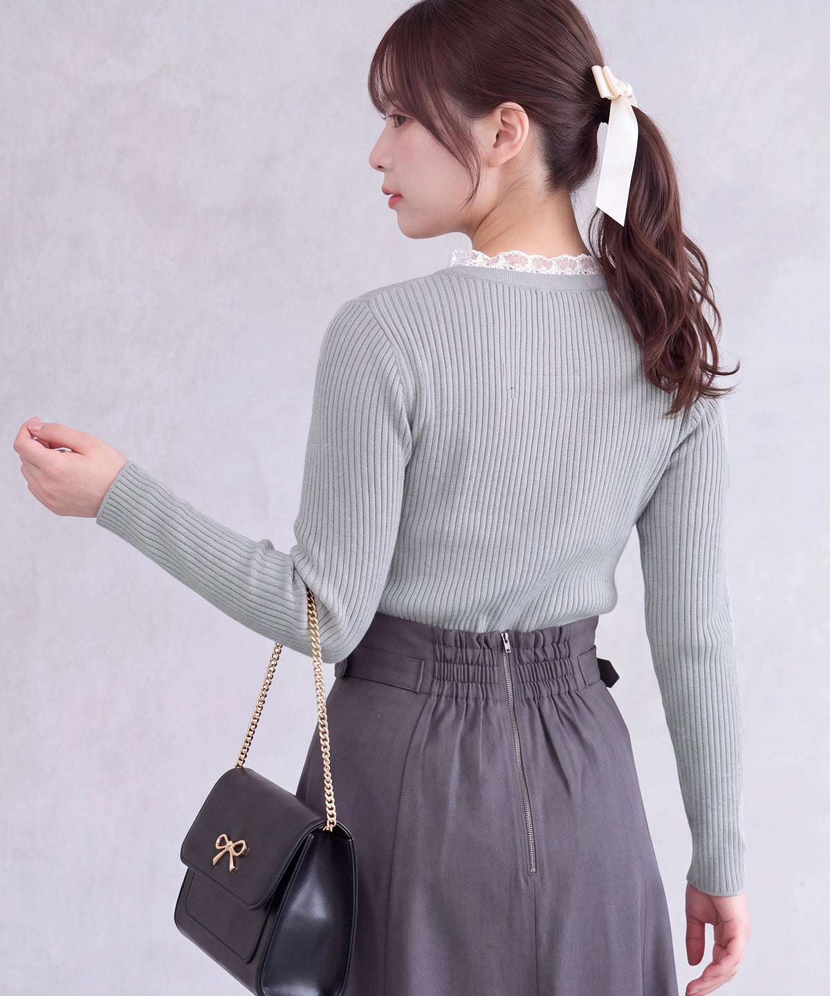 ライトグレー (AI画像) model:160㎝ 着用サイズ:M