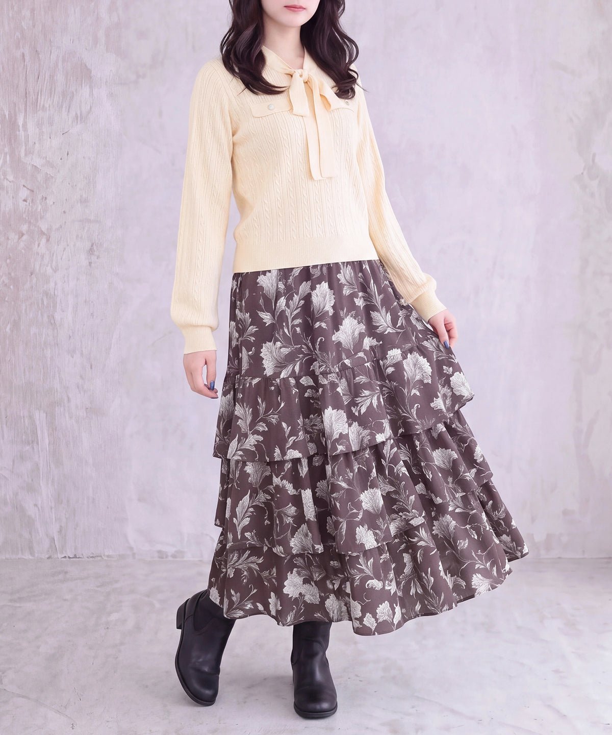 ベージュ(AI画像) model:160 着用サイズ:M