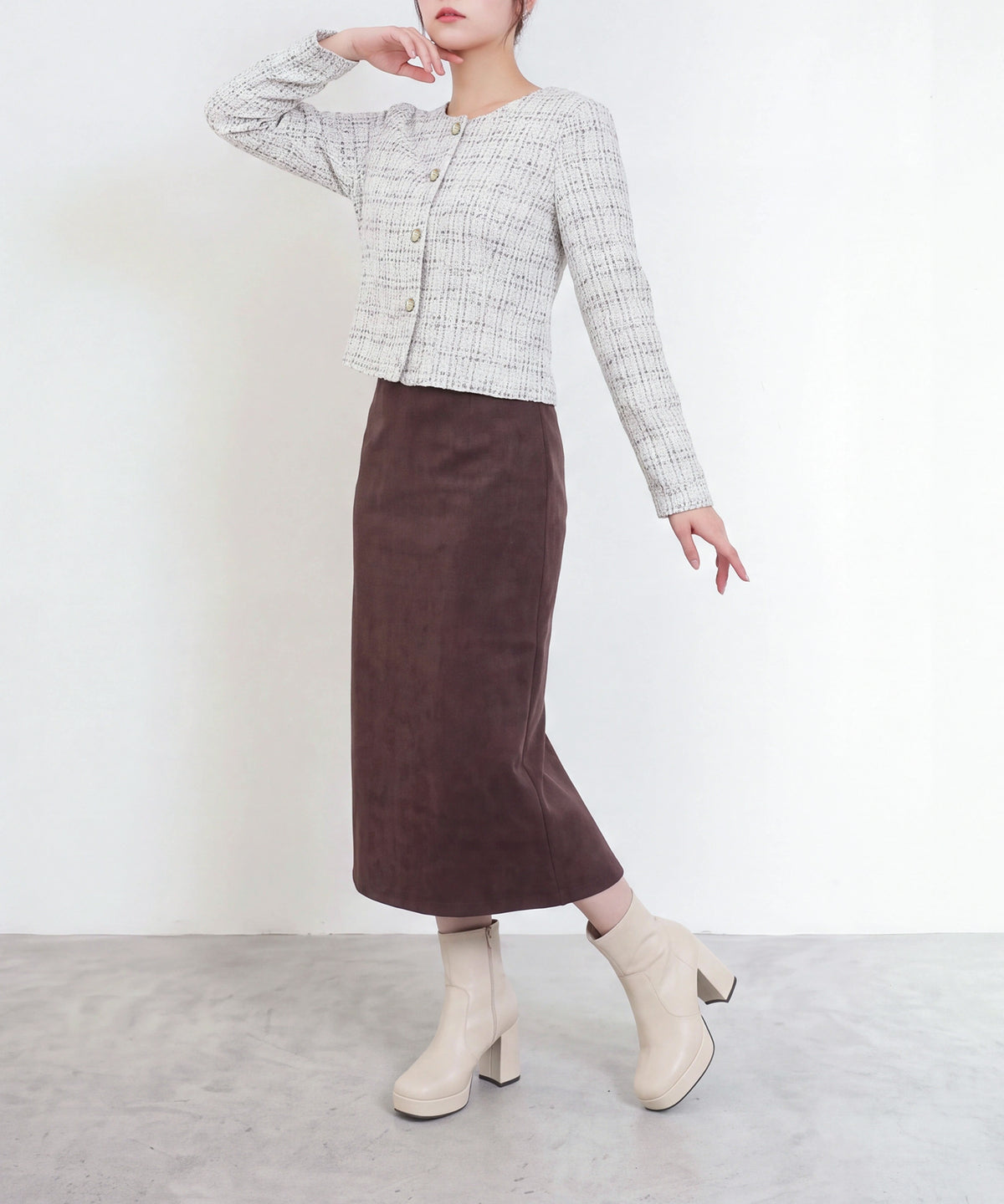 ライトグレー(AI画像) model:160cm 着用サイズ:M