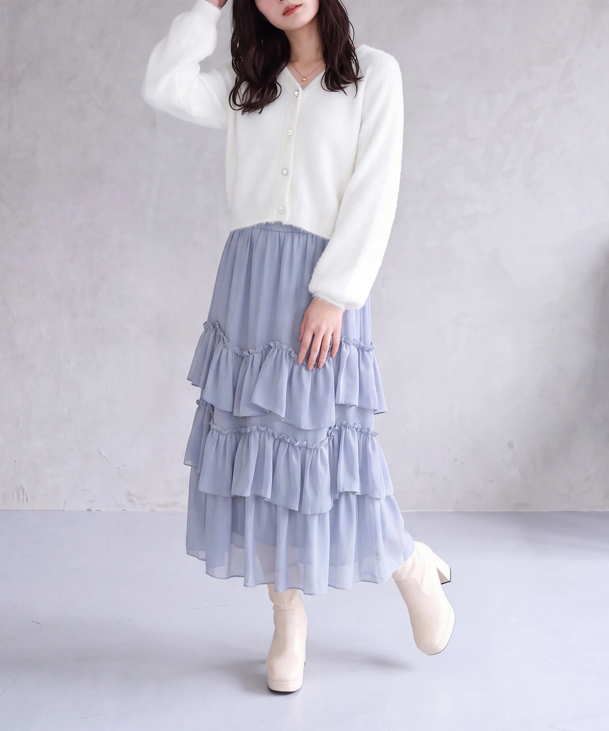 ホワイト (AI画像) model:160 着用サイズ:M
