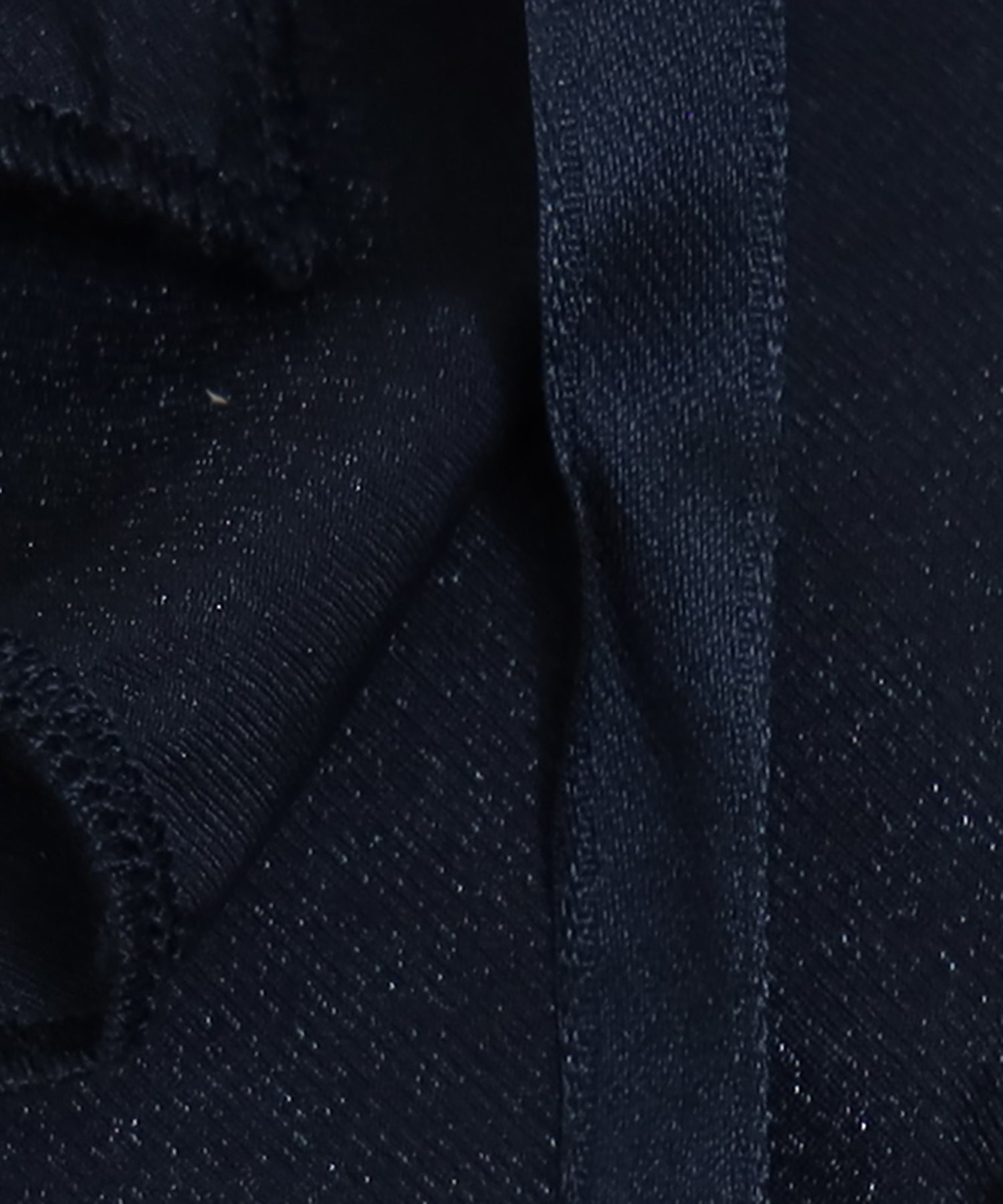 ディティール(ブラック)