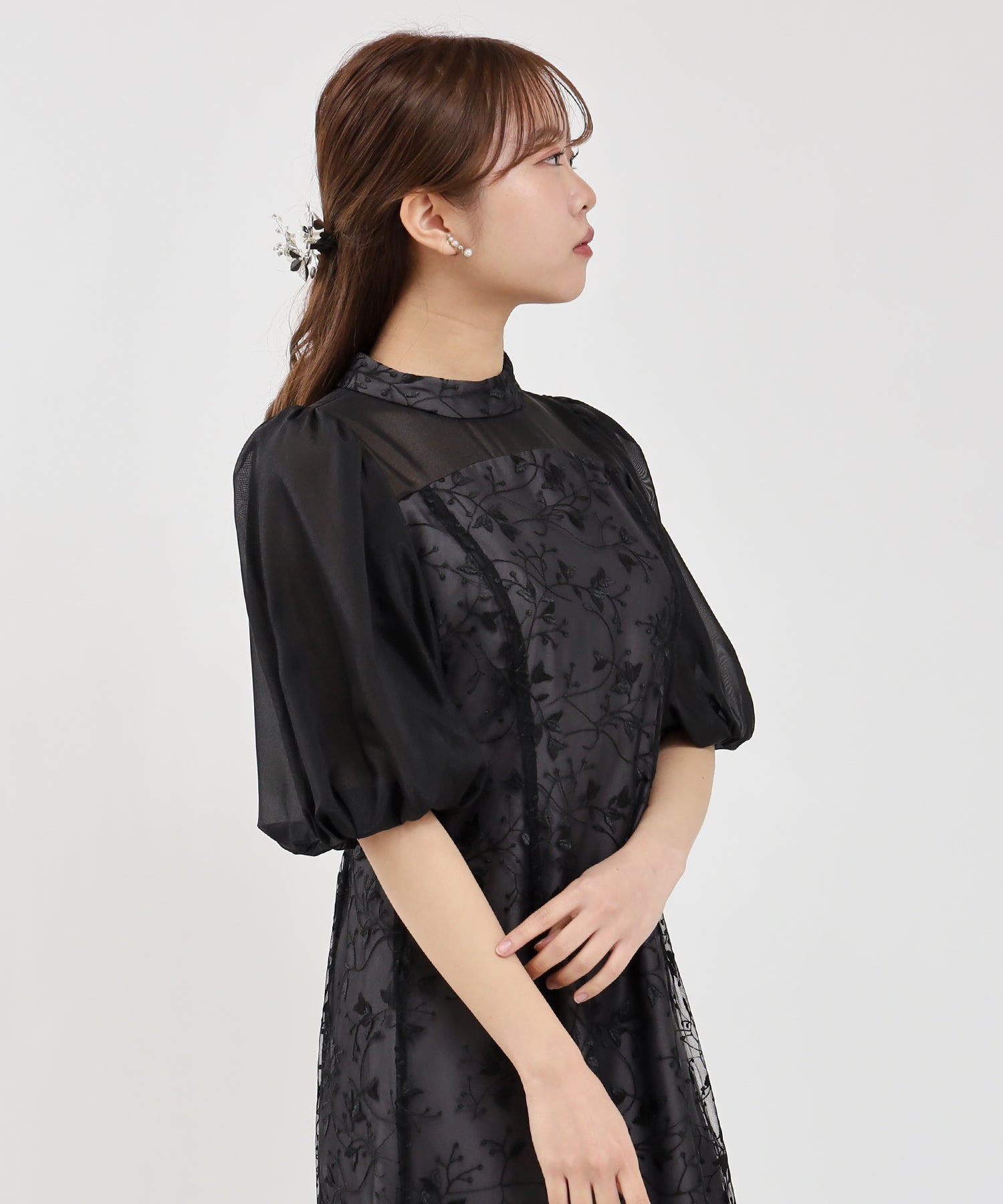 ブラック model:155㎝/骨格ウェーブ 着用サイズ:M