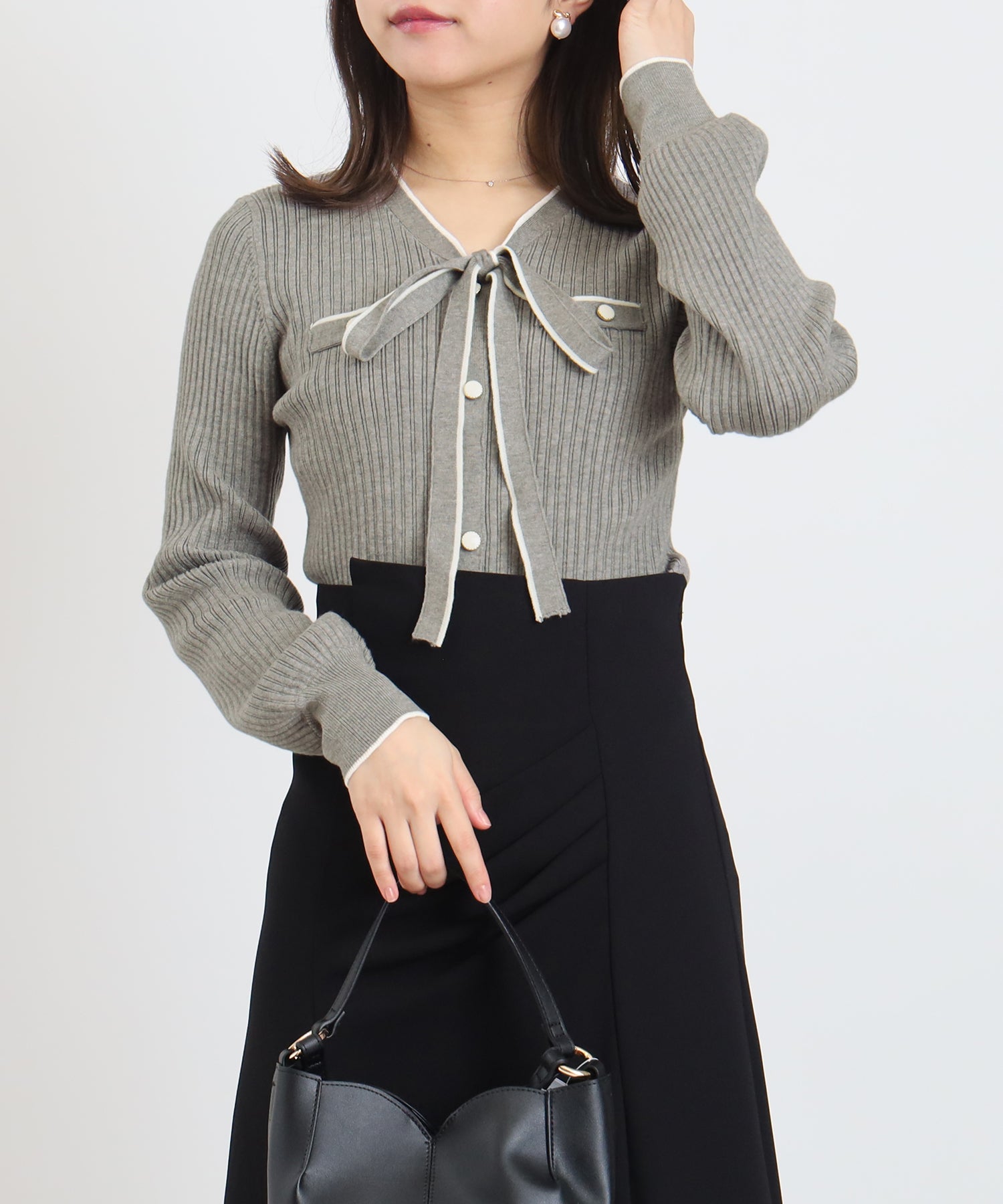 ライトグレー model:156 着用サイズ:M