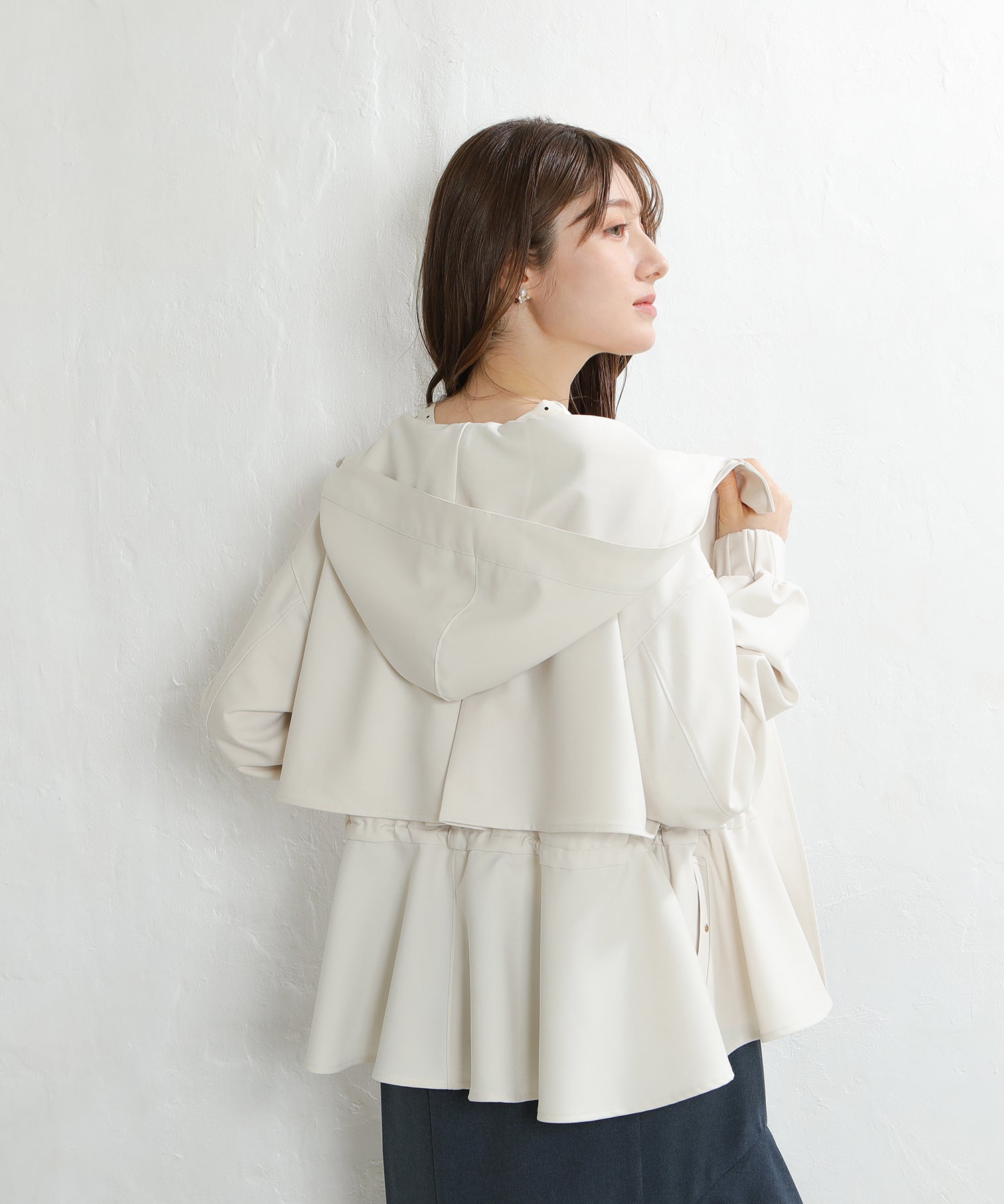 アイボリー model:163 着用サイズ:M