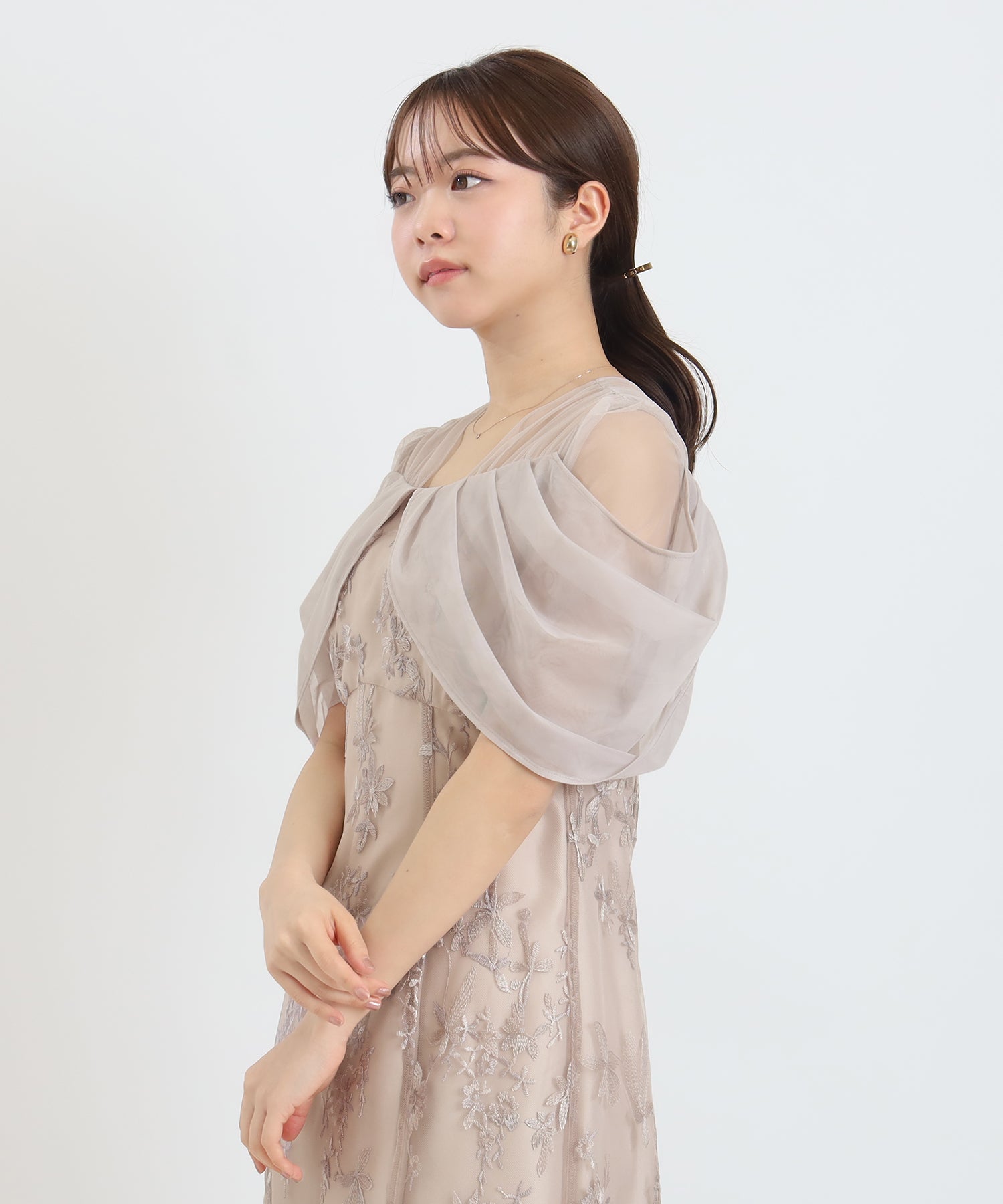 ベージュ model:156 着用サイズ:S