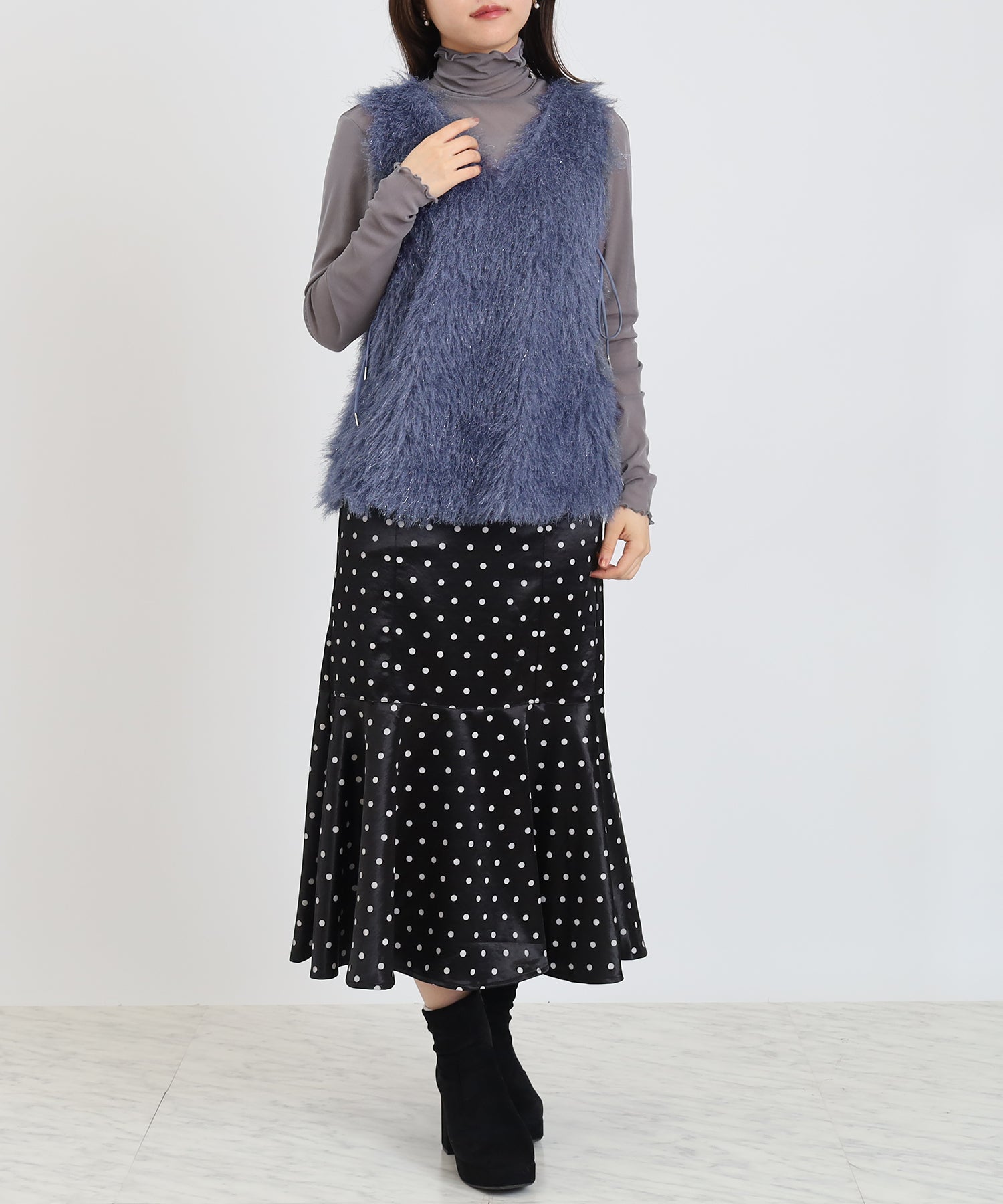 チャコール model:156cm 着用サイズ:M