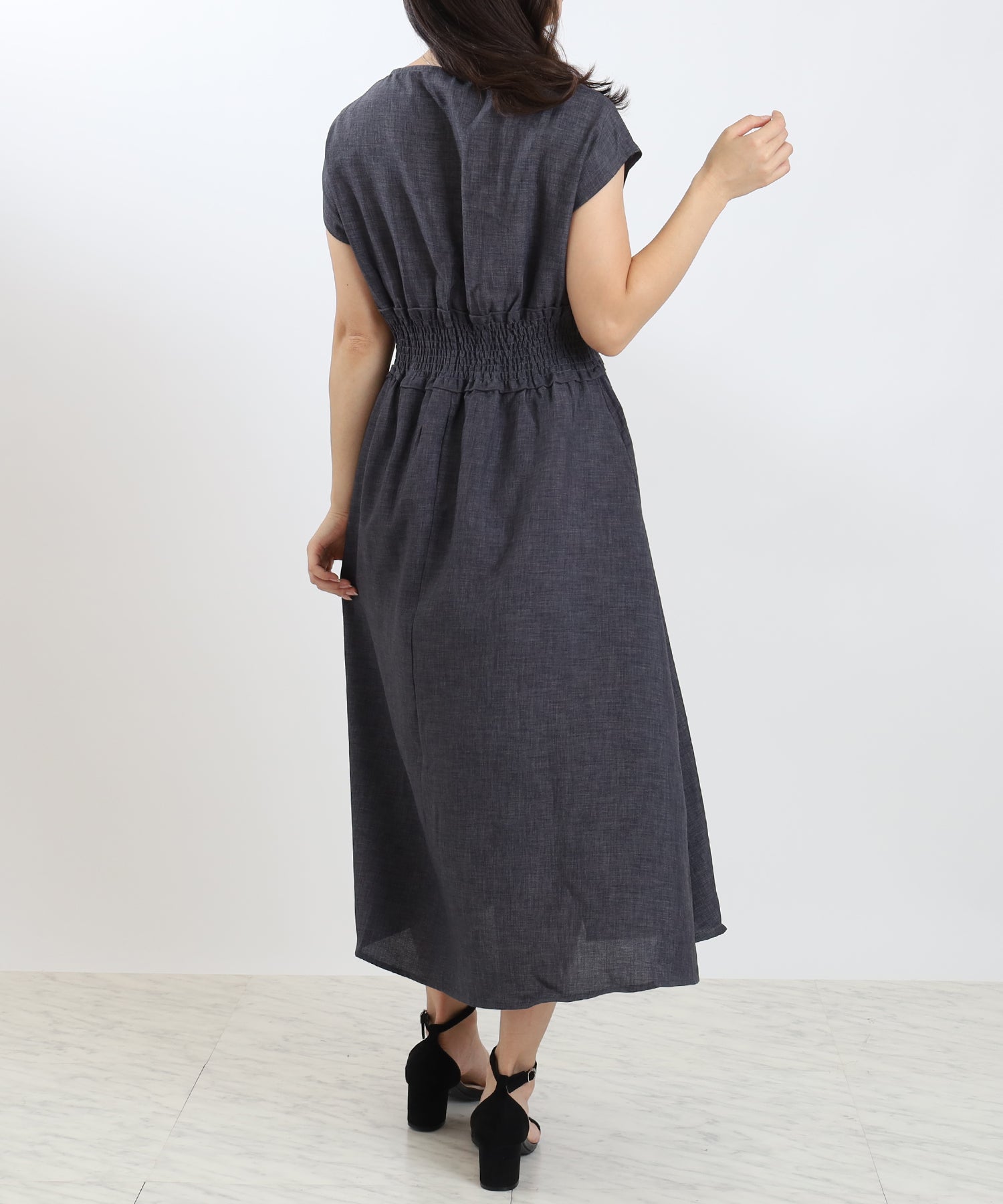 チャコール model:160cm 着用サイズ:M