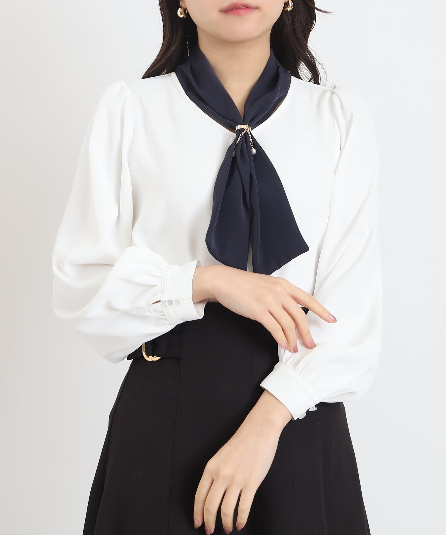 ホワイト×ネイビー model:156 着用サイズ:S