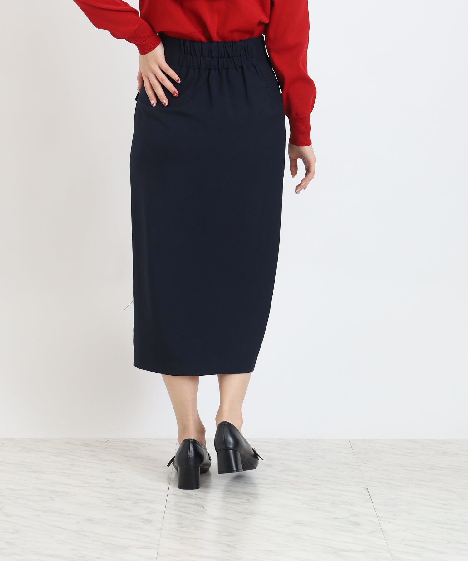 ネイビー MODEL:160 着用サイズ:M