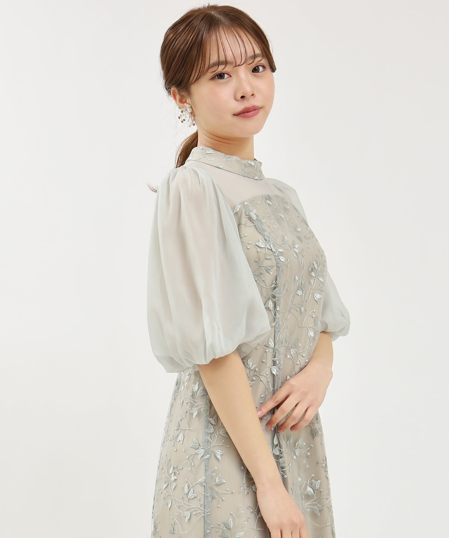 ミント model:155㎝/骨格ウェーブ 着用サイズ:M