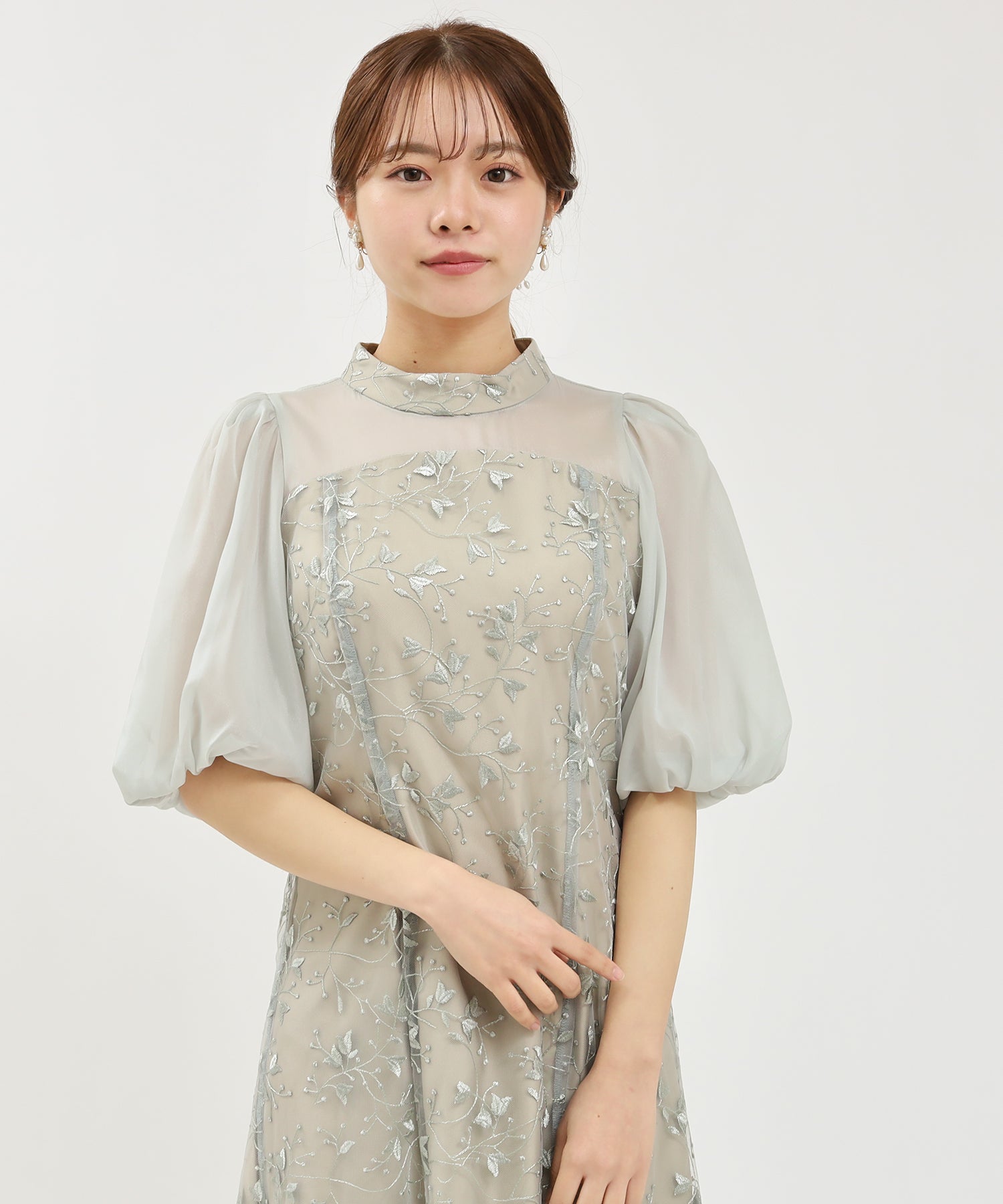 ミント model:155㎝/骨格ウェーブ 着用サイズ:M