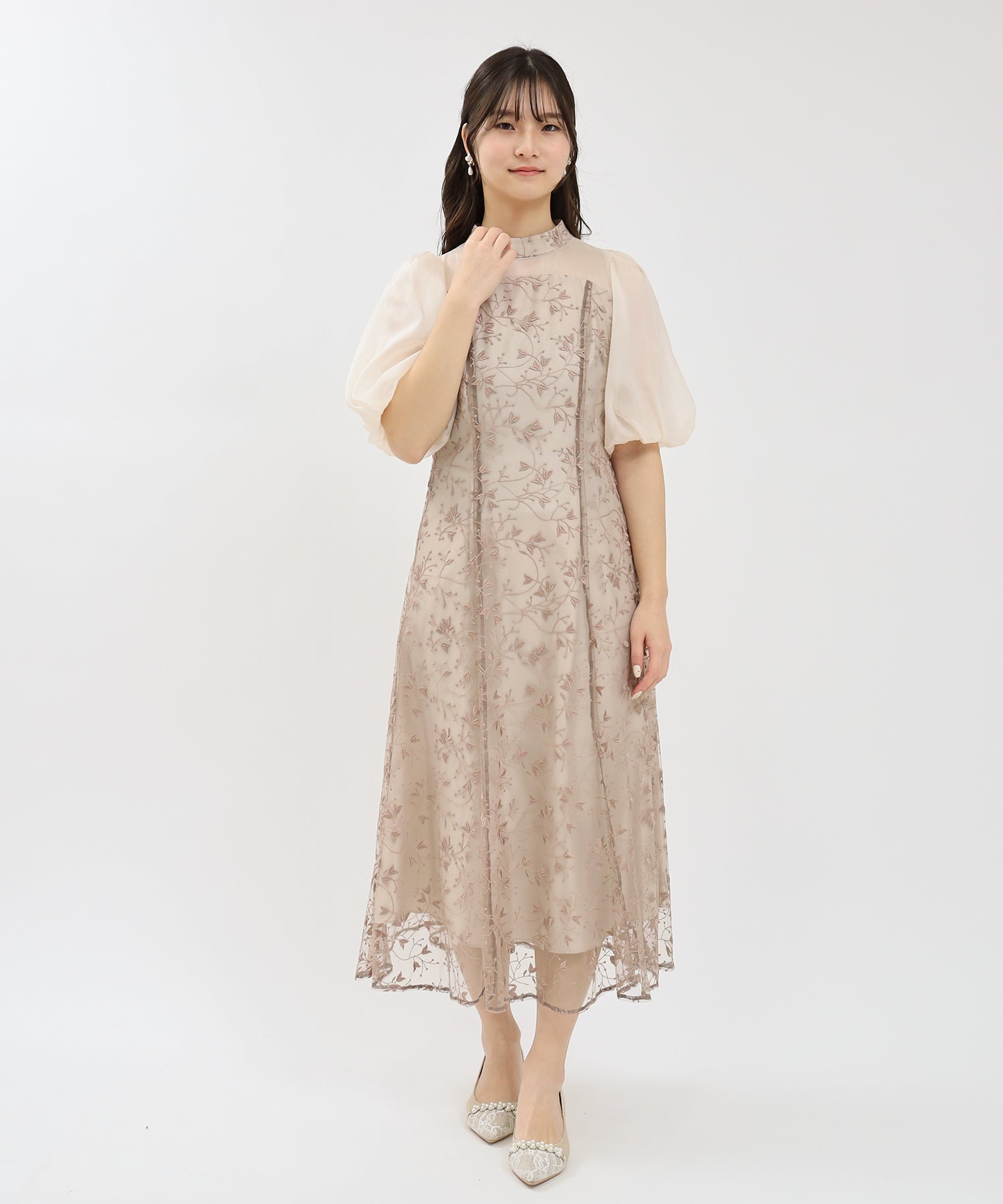 ベージュ model:160㎝/骨格ウェーブ 着用サイズ:M